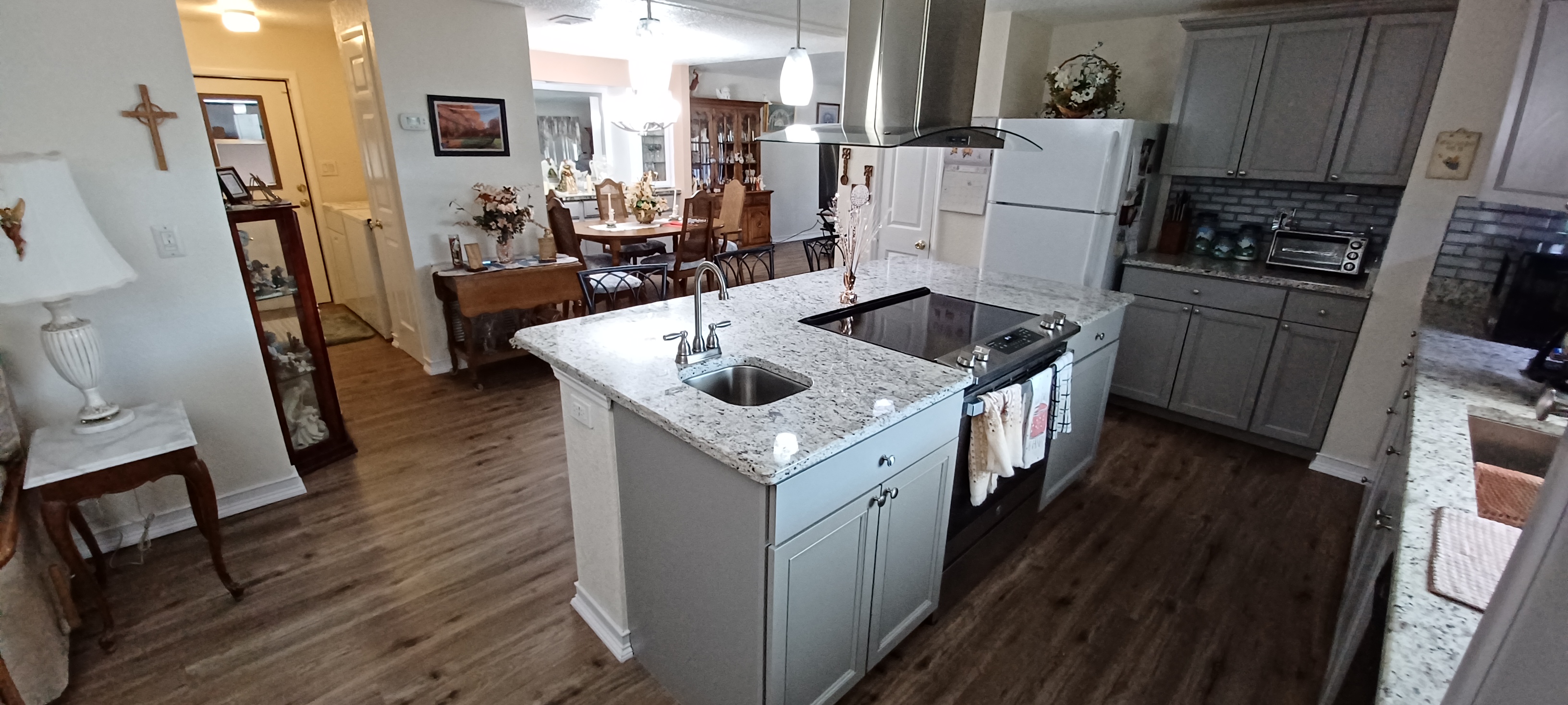 1752 Kingsmill Drive, Lot 947, Orlando, Florida 32826, 2 Bedrooms Bedrooms, ,2 BathroomsBathrooms,55-Plus Mobile Home,For Sale,Kingsmill Drive, Lot 947,3559