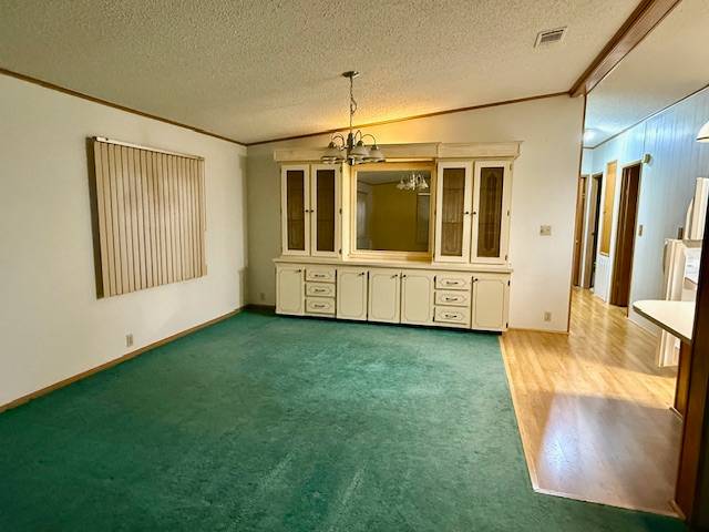 100 Hampton Road, Lot 61, Clearwater, Florida 33759, 2 Bedrooms Bedrooms, ,2 BathroomsBathrooms,55-Plus Mobile Home,For Sale,Hampton Road, Lot 61,3565