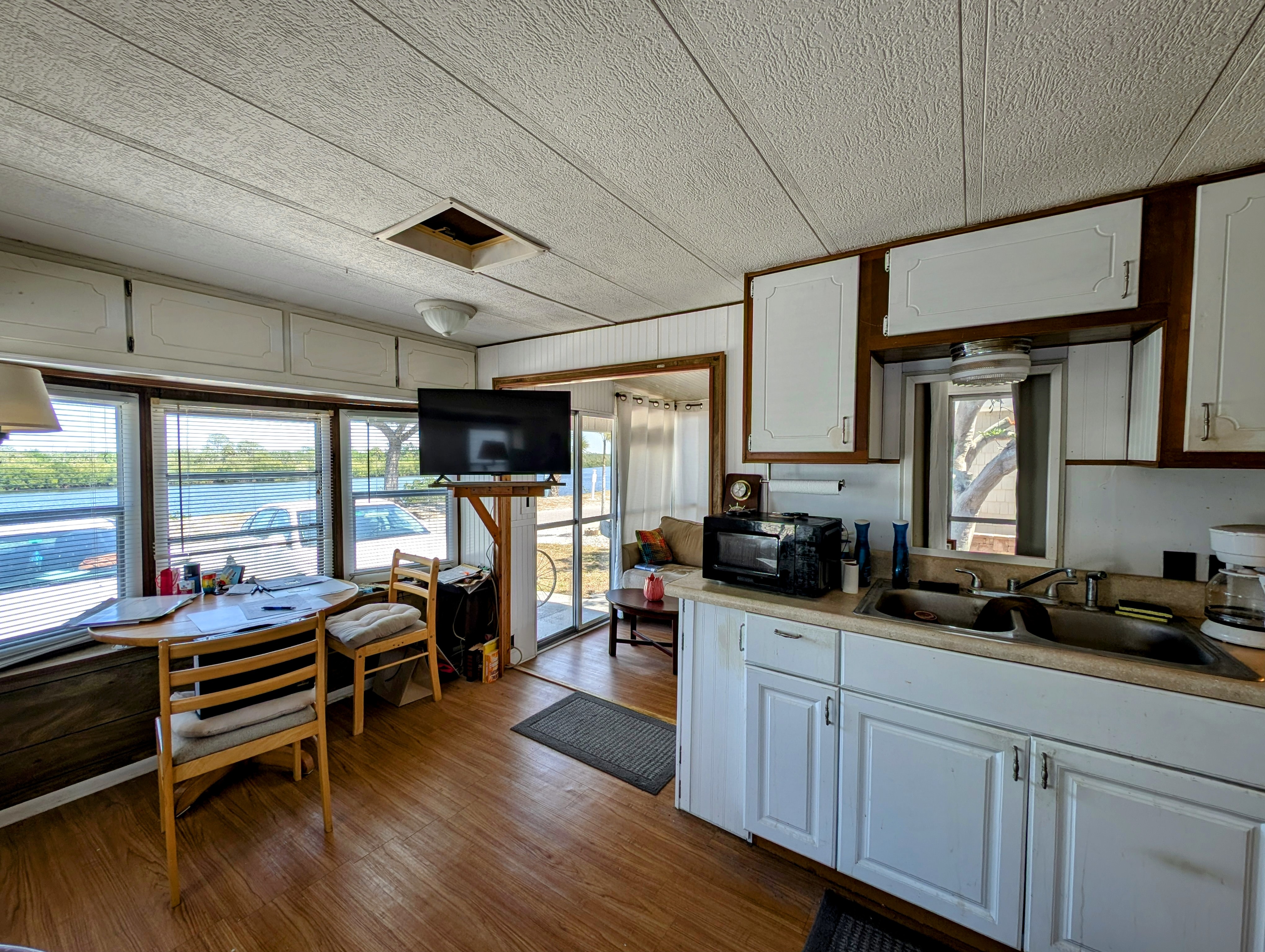 2206 Chaney Drive, Lot 353, Ruskin, Florida 33570, 1 Bedroom Bedrooms, ,1 BathroomBathrooms,55-Plus Mobile Home,For Sale,Chaney Drive, Lot 353,3567