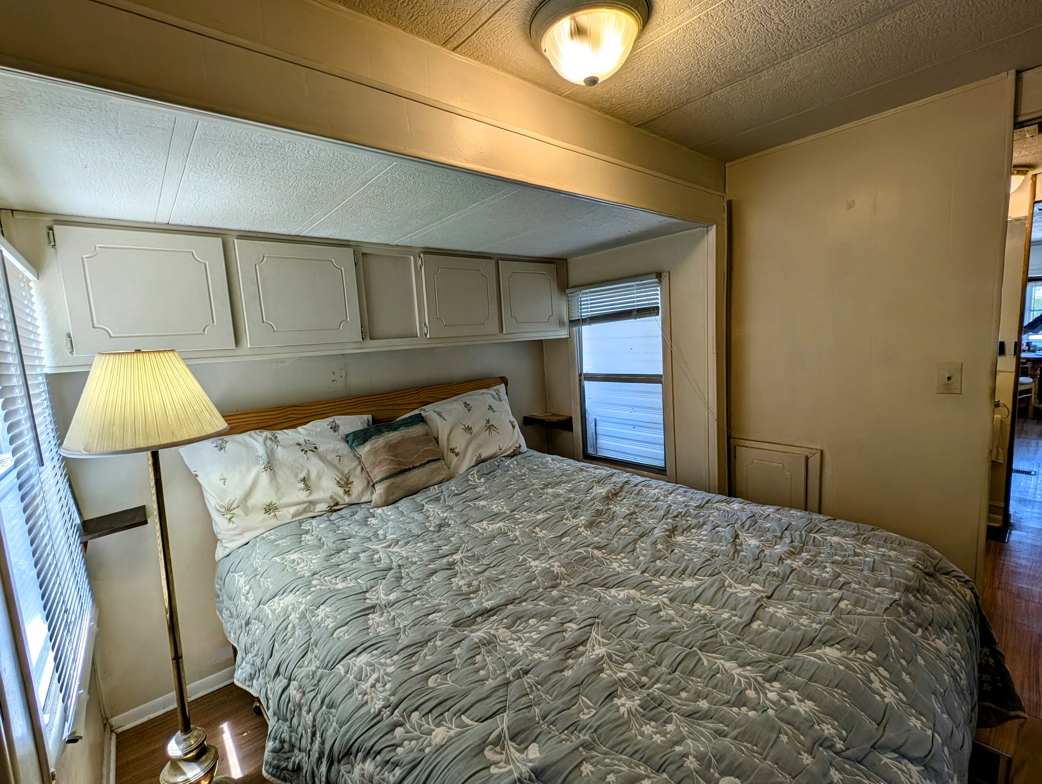 2206 Chaney Drive, Lot 353, Ruskin, Florida 33570, 1 Bedroom Bedrooms, ,1 BathroomBathrooms,55-Plus Mobile Home,For Sale,Chaney Drive, Lot 353,3567