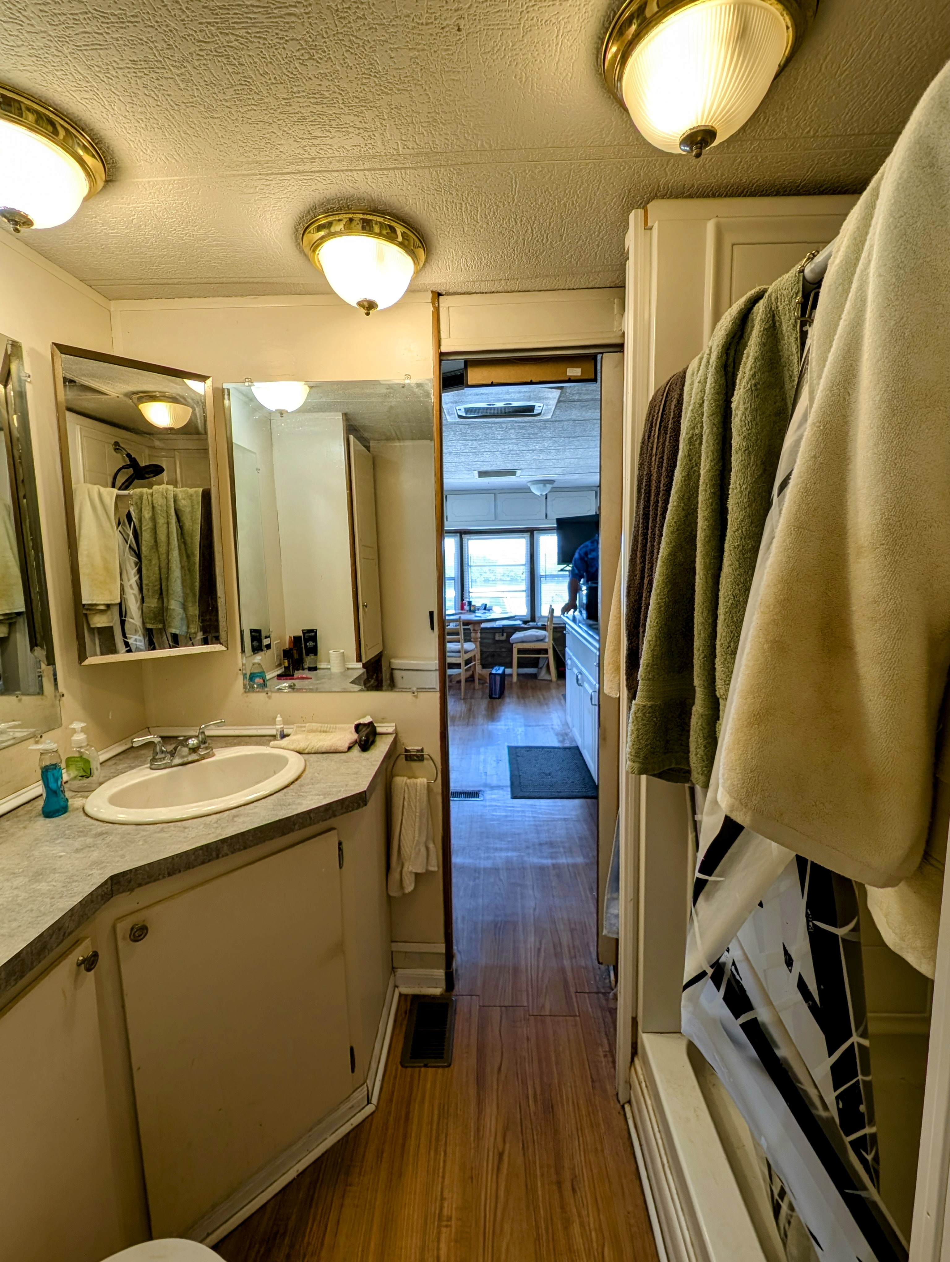 2206 Chaney Drive, Lot 353, Ruskin, Florida 33570, 1 Bedroom Bedrooms, ,1 BathroomBathrooms,55-Plus Mobile Home,For Sale,Chaney Drive, Lot 353,3567