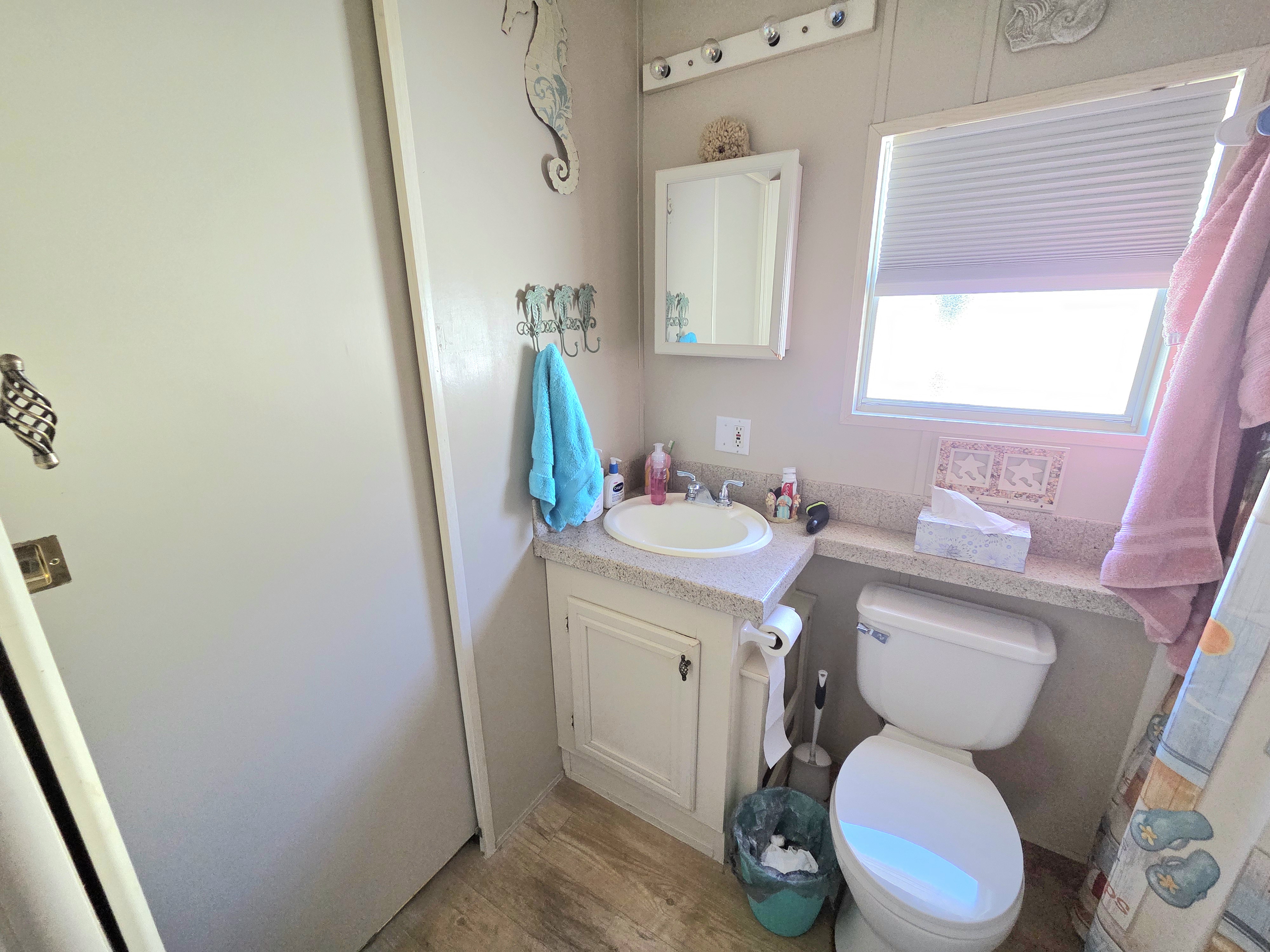 800 Kay Road, Lot 1127, Bradenton, Florida 34212, 2 Bedrooms Bedrooms, ,1 BathroomBathrooms,All - Age Mobile Home,For Sale,Kay Road, Lot 1127,3568