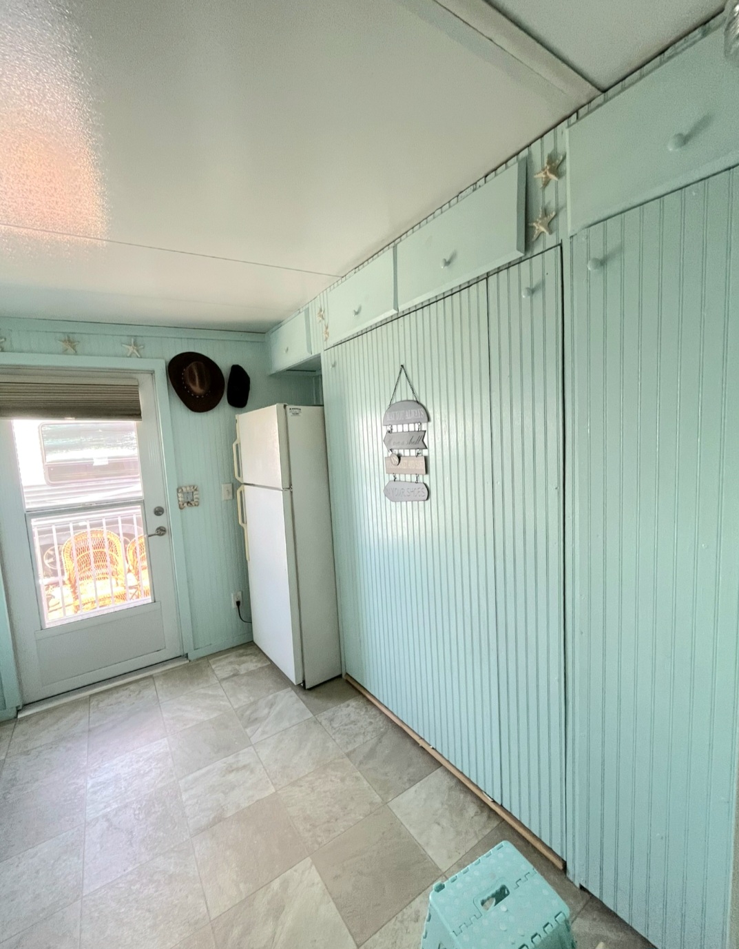 800 Kay Road, Lot 1127, Bradenton, Florida 34212, 2 Bedrooms Bedrooms, ,1 BathroomBathrooms,All - Age Mobile Home,For Sale,Kay Road, Lot 1127,3568