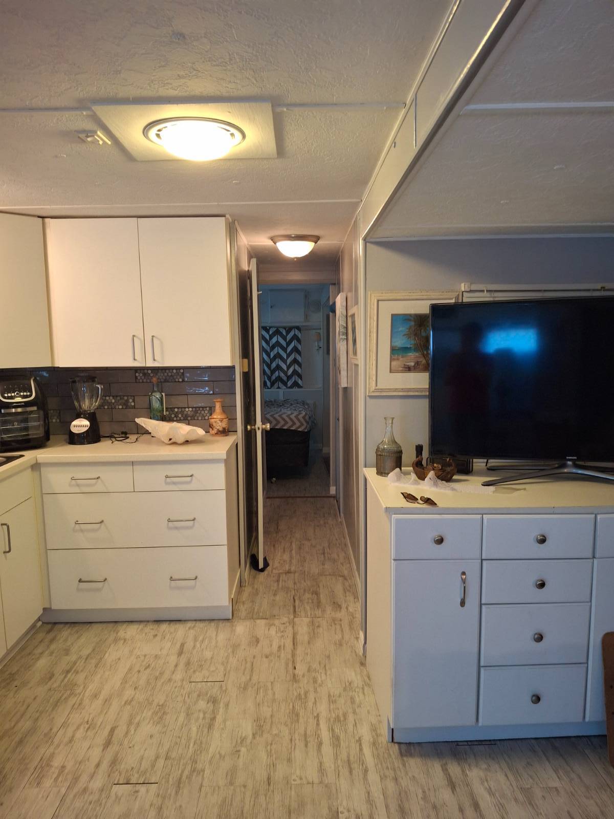 2206 Chaney Drive, Lot 293, Ruskin, Florida 33570, 1 Bedroom Bedrooms, ,1 BathroomBathrooms,55-Plus Mobile Home,For Sale,Chaney Drive, Lot 293,3572