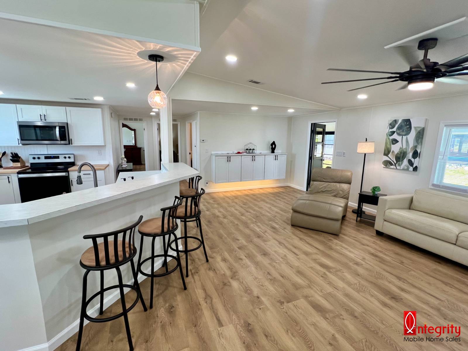 4211 Long Lake Way, Ellenton, Florida 34222, 2 Bedrooms Bedrooms, ,2 BathroomsBathrooms,55-Plus Mobile Home,For Sale,Long Lake,3574