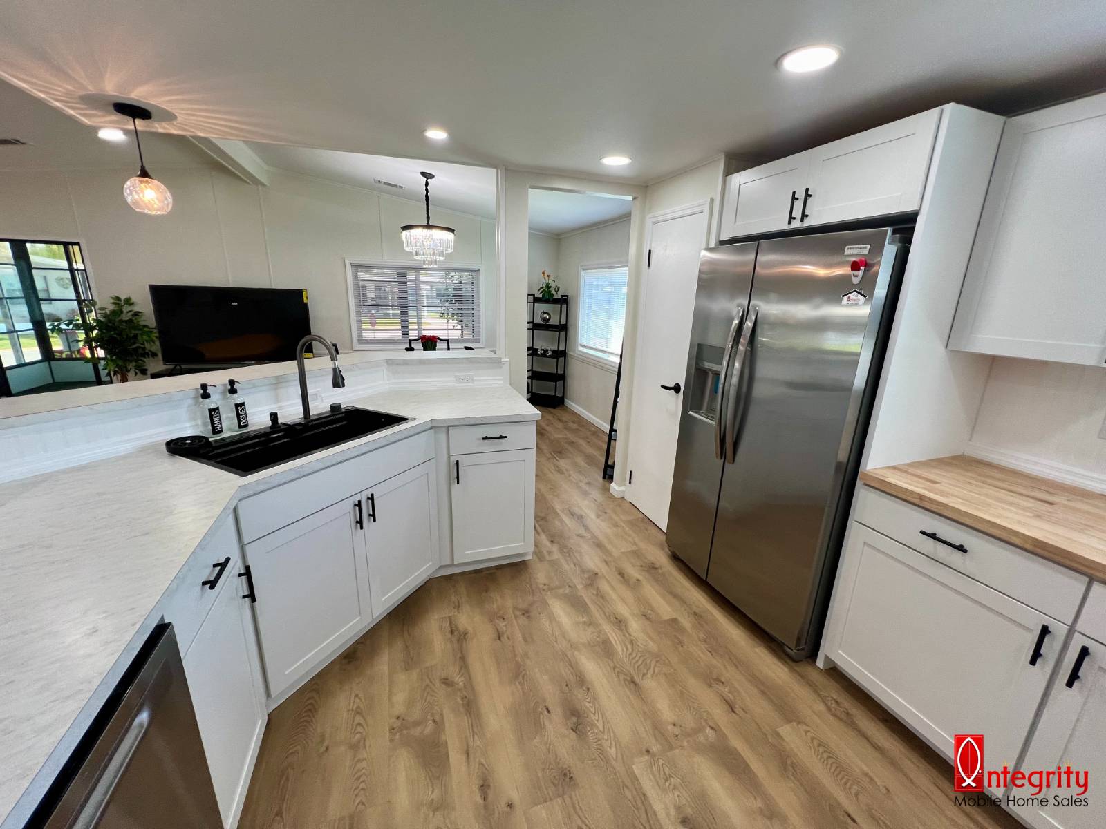 4211 Long Lake Way, Ellenton, Florida 34222, 2 Bedrooms Bedrooms, ,2 BathroomsBathrooms,55-Plus Mobile Home,For Sale,Long Lake,3574