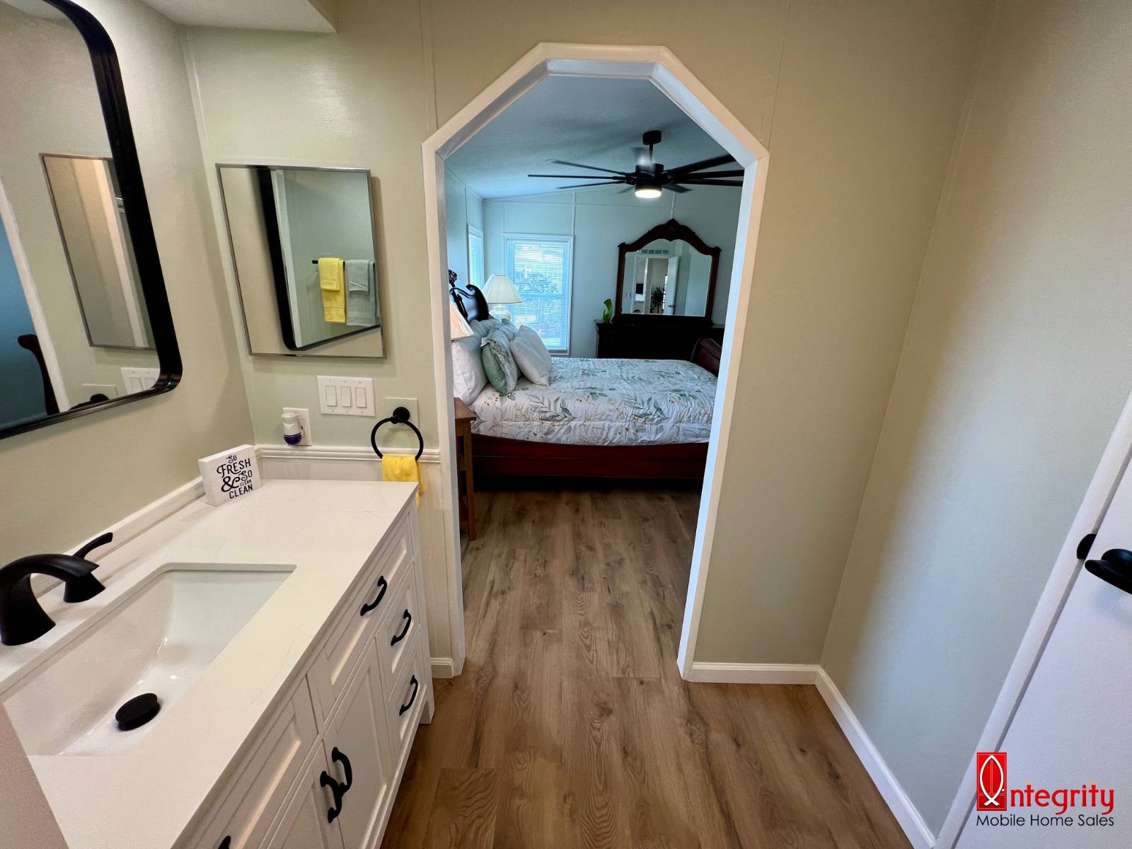 4211 Long Lake Way, Ellenton, Florida 34222, 2 Bedrooms Bedrooms, ,2 BathroomsBathrooms,55-Plus Mobile Home,For Sale,Long Lake,3574