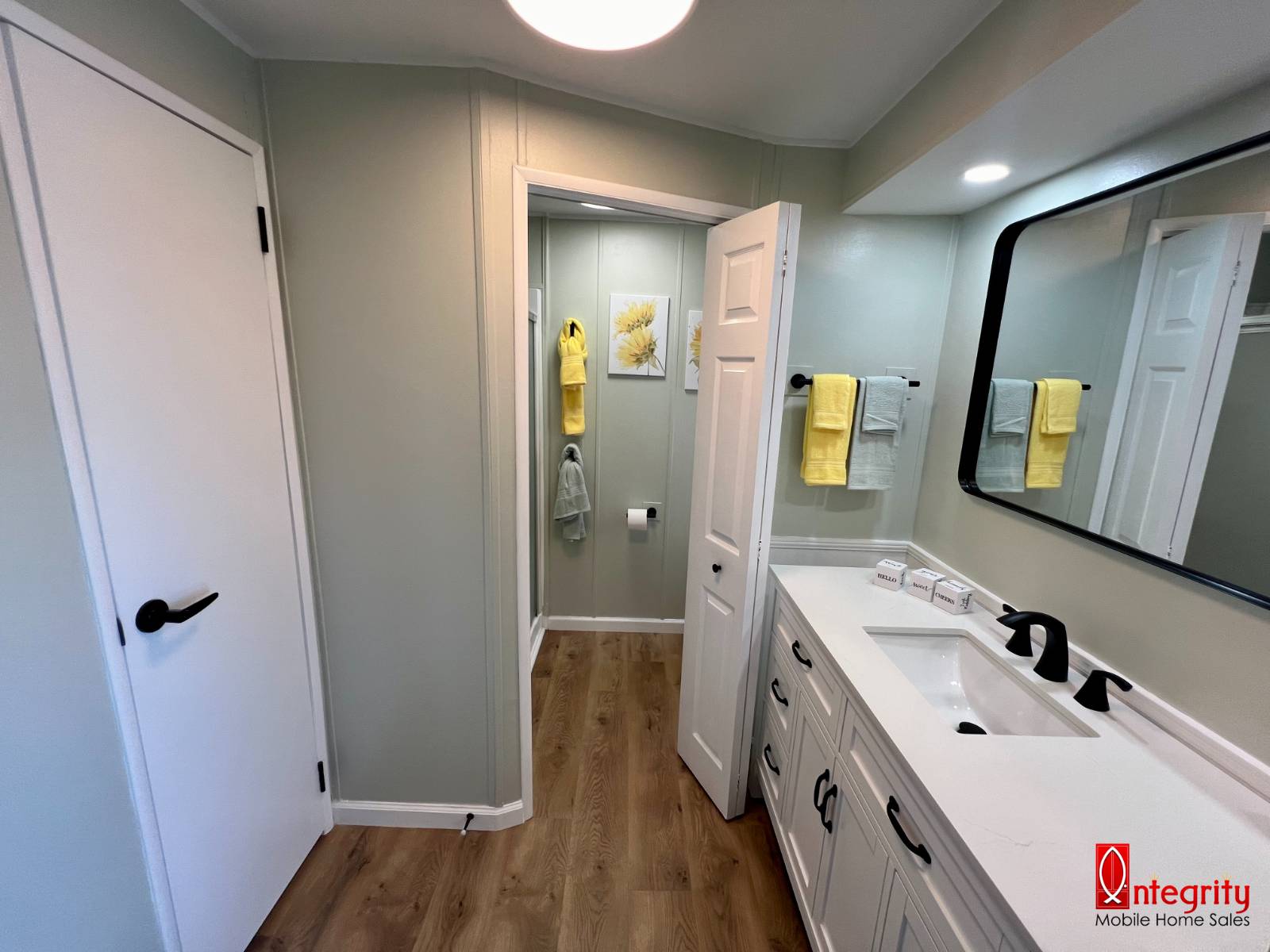 4211 Long Lake Way, Ellenton, Florida 34222, 2 Bedrooms Bedrooms, ,2 BathroomsBathrooms,55-Plus Mobile Home,For Sale,Long Lake,3574