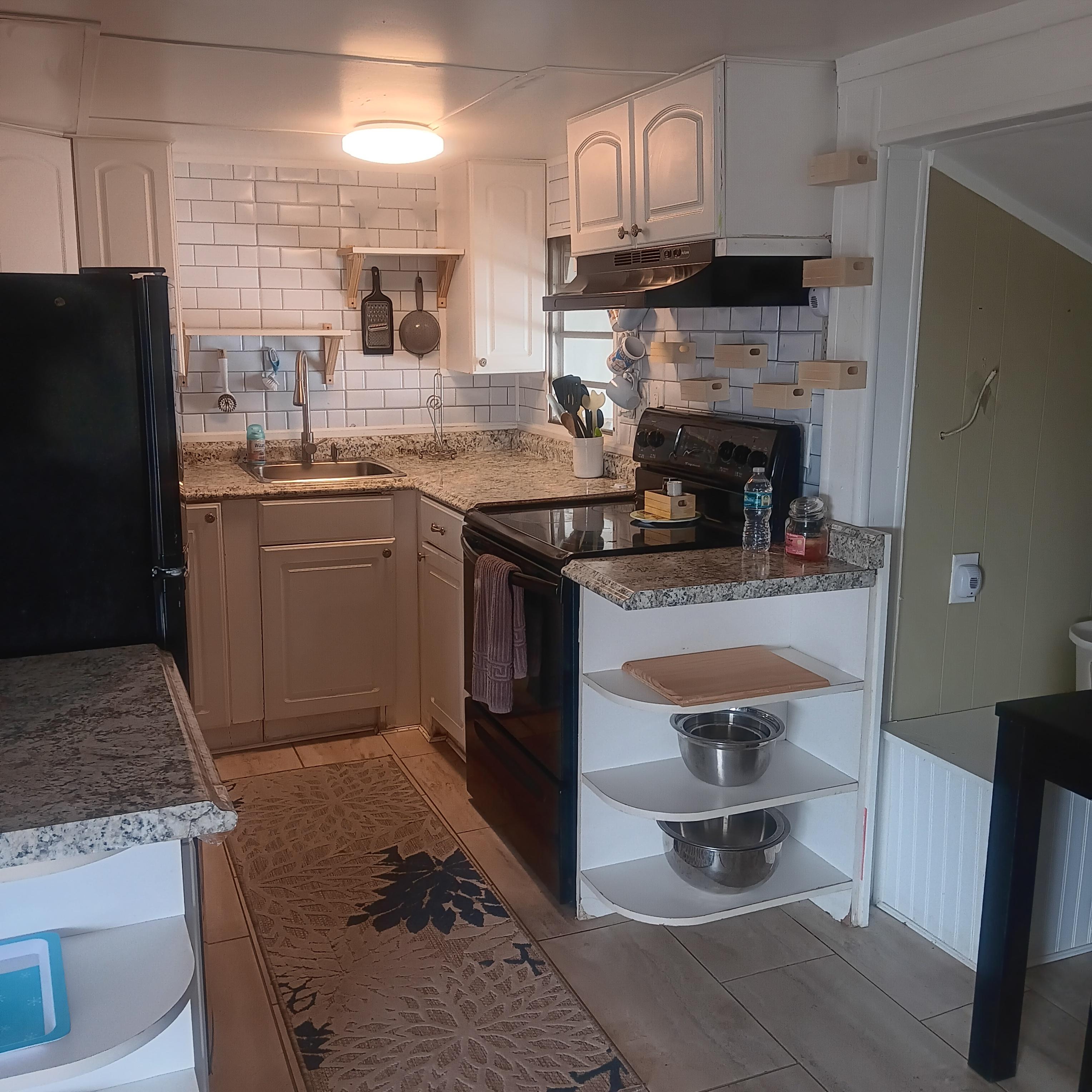 4095 Honolulu Drive, Ruskin, Florida 33570, 1 Bedroom Bedrooms, ,1 BathroomBathrooms,All - Age Mobile Home,For Sale,Honolulu Drive,3579