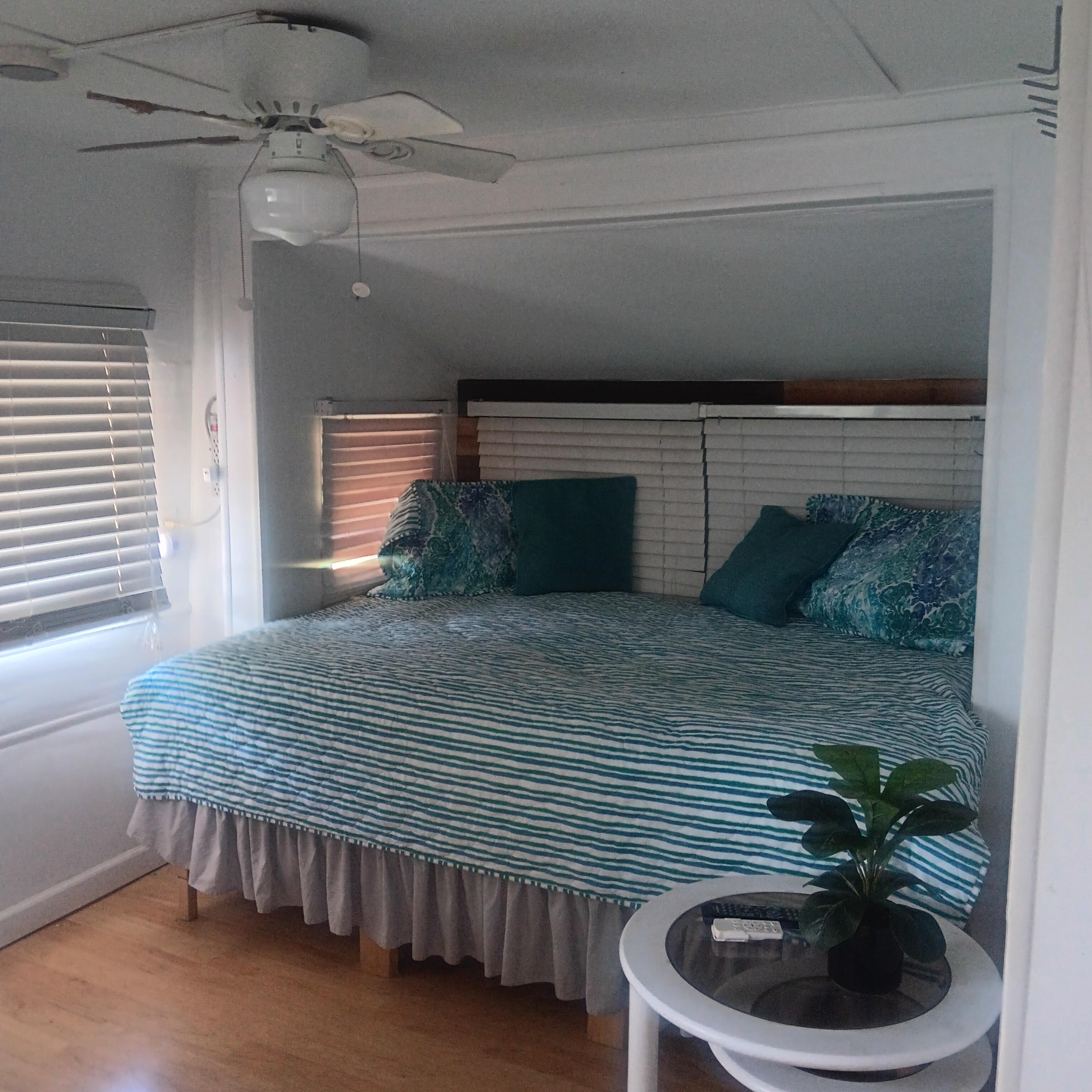 4095 Honolulu Drive, Ruskin, Florida 33570, 1 Bedroom Bedrooms, ,1 BathroomBathrooms,All - Age Mobile Home,For Sale,Honolulu Drive,3579