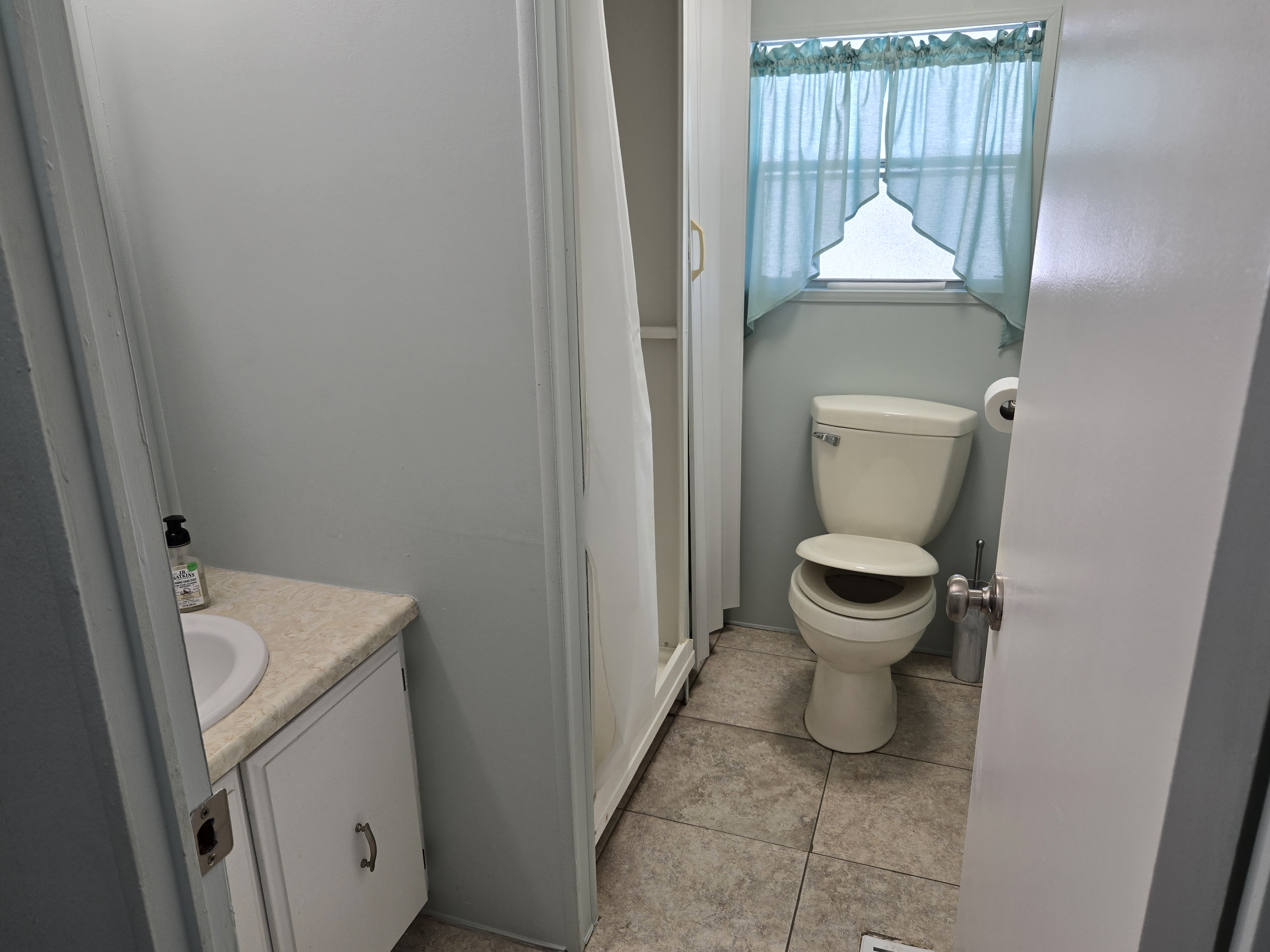 3764 Hula Circle, Ruskin, Florida 33570, 2 Bedrooms Bedrooms, ,2 BathroomsBathrooms,55-Plus Mobile Home,For Sale,Hula Circle,3582