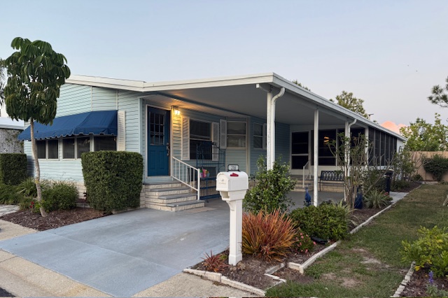 100 Hampton Road, Lot 218, Clearwater, Florida 33759, 2 Bedrooms Bedrooms, ,2 BathroomsBathrooms,55-Plus Mobile Home,For Sale,Hampton Road, Lot 218,3587