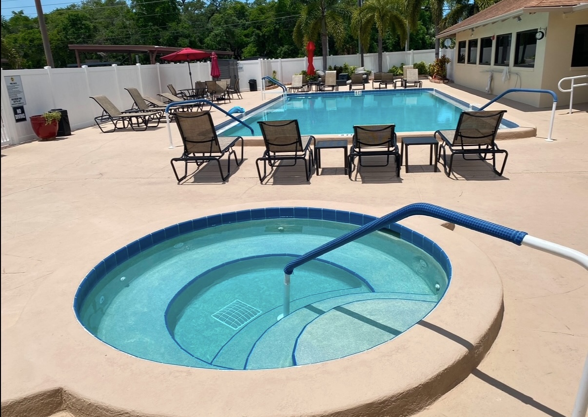 100 Hampton Road, Lot 218, Clearwater, Florida 33759, 2 Bedrooms Bedrooms, ,2 BathroomsBathrooms,55-Plus Mobile Home,For Sale,Hampton Road, Lot 218,3587