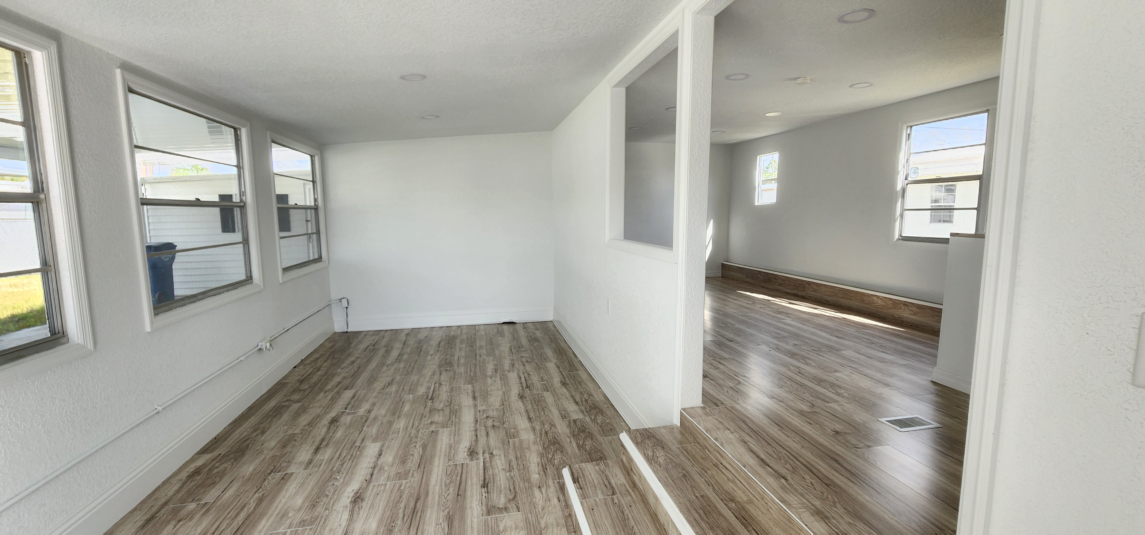 5215 5th Street Circle, Bradenton, Florida 34207, 2 Bedrooms Bedrooms, ,2 BathroomsBathrooms,55-Plus Mobile Home,For Sale,5th Street Circle,3594