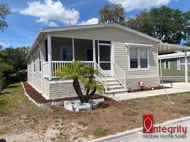 4734 Lakeland Harbor Circle, Lakeland, Florida 33805, 3 Bedrooms Bedrooms, ,2 BathroomsBathrooms,55-Plus Mobile Home,For Sale,Lakeland Harbor Circle,3596