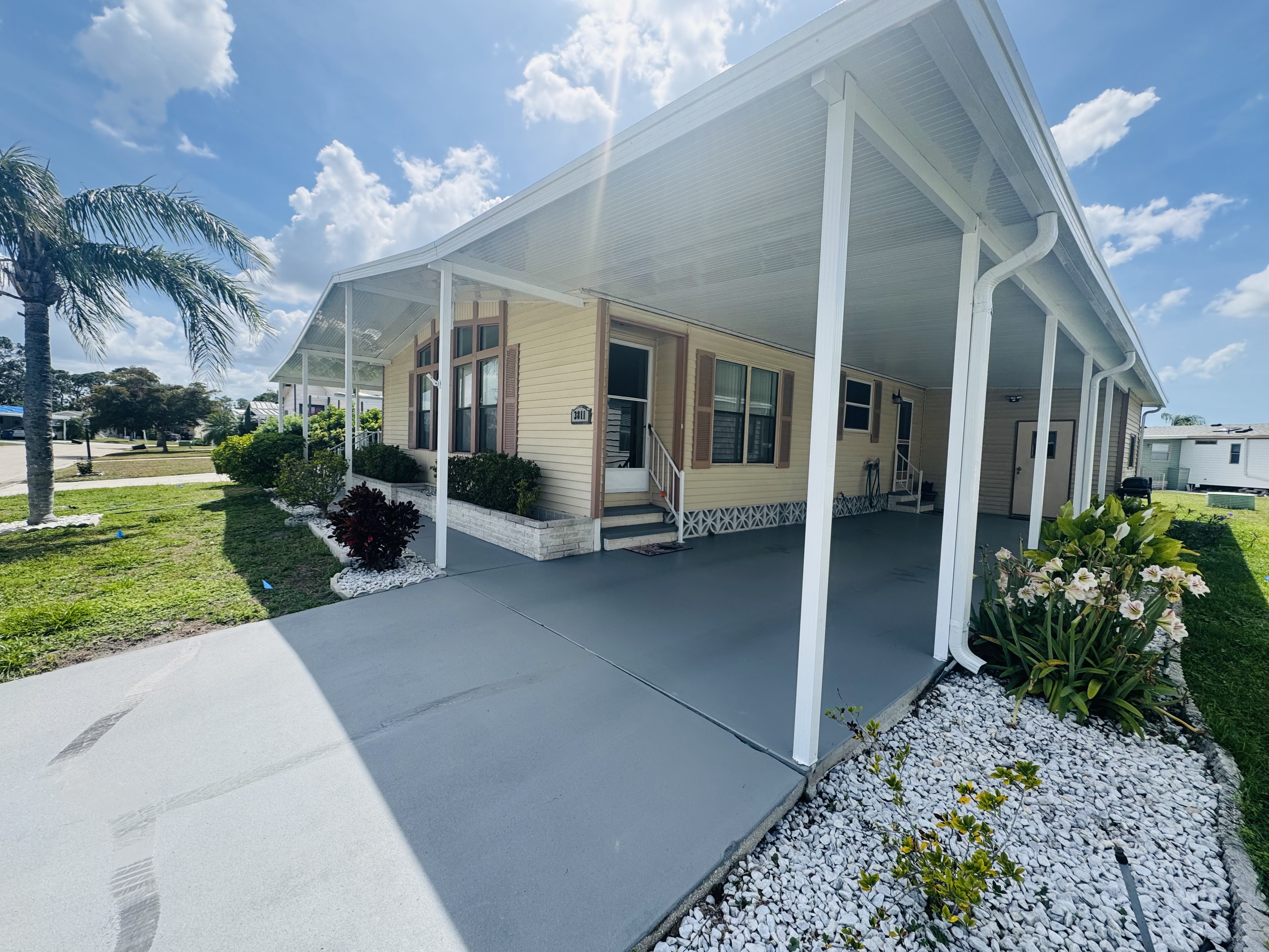 3811 Buena Vista Drive South, Ellenton, Florida 34222, 2 Bedrooms Bedrooms, ,2 BathroomsBathrooms,55-Plus Mobile Home,For Sale,Buena Vista Drive South,3601
