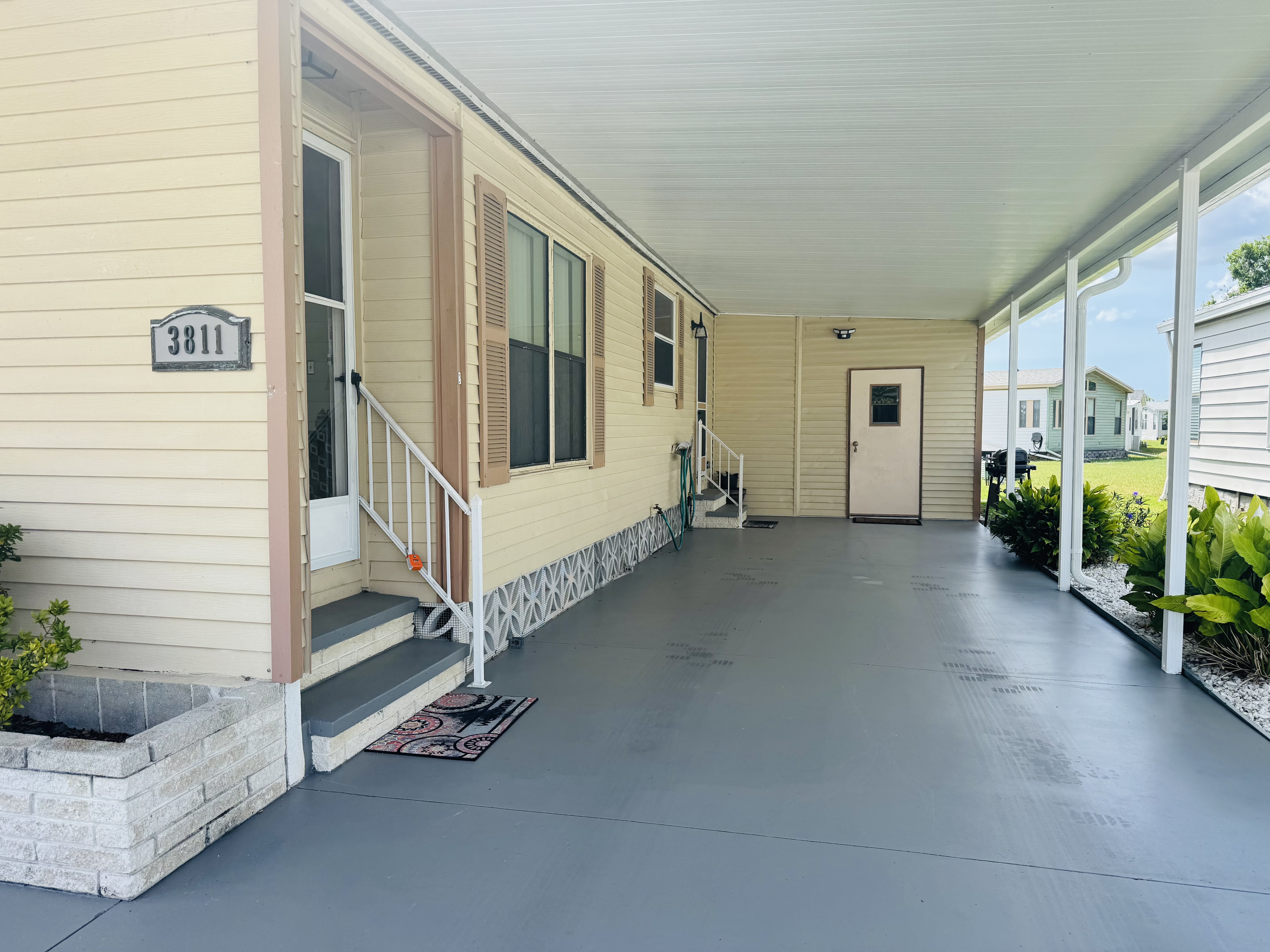 3811 Buena Vista Drive South, Ellenton, Florida 34222, 2 Bedrooms Bedrooms, ,2 BathroomsBathrooms,55-Plus Mobile Home,For Sale,Buena Vista Drive South,3601