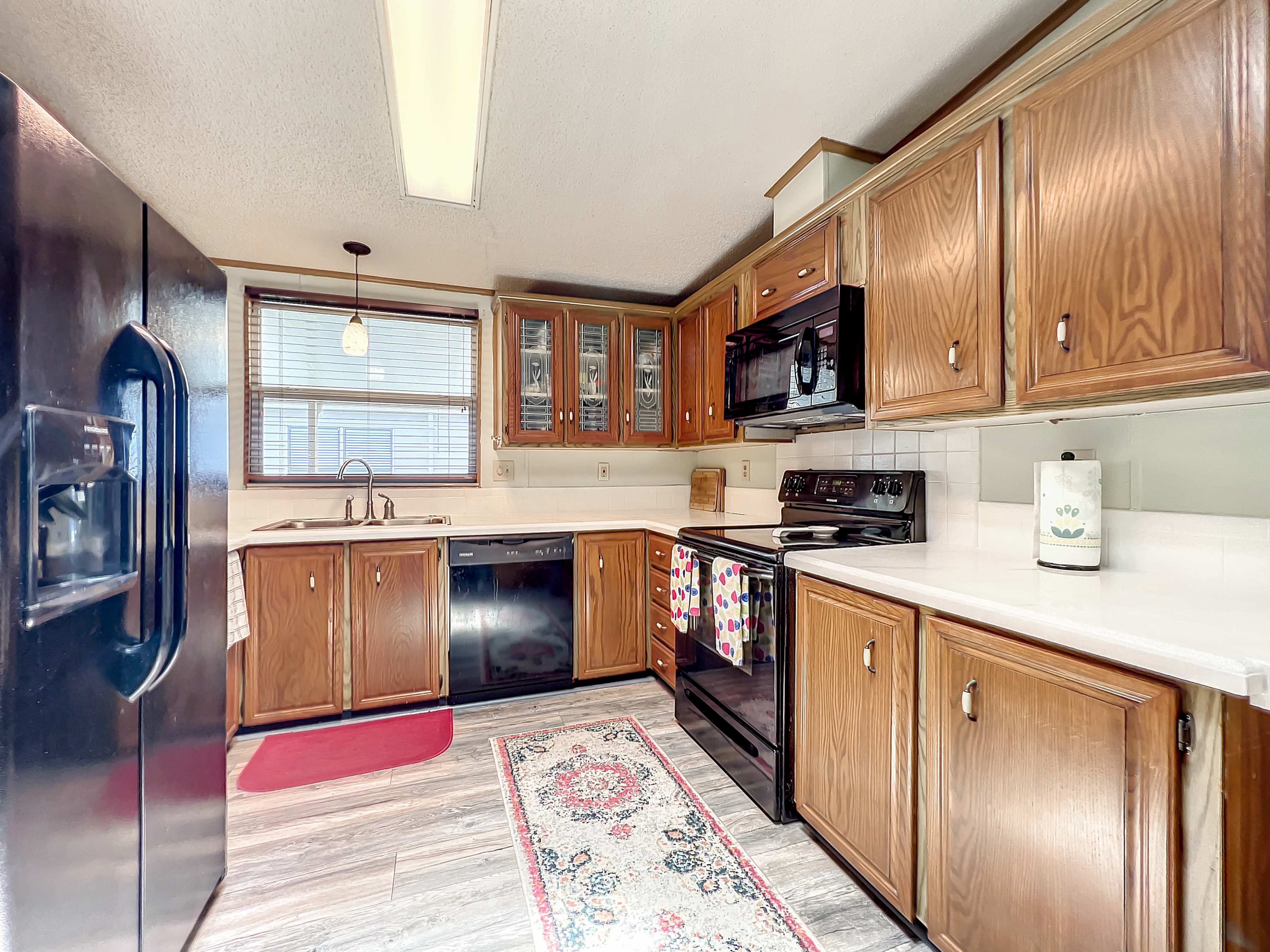 3811 Buena Vista Drive South, Ellenton, Florida 34222, 2 Bedrooms Bedrooms, ,2 BathroomsBathrooms,55-Plus Mobile Home,For Sale,Buena Vista Drive South,3601