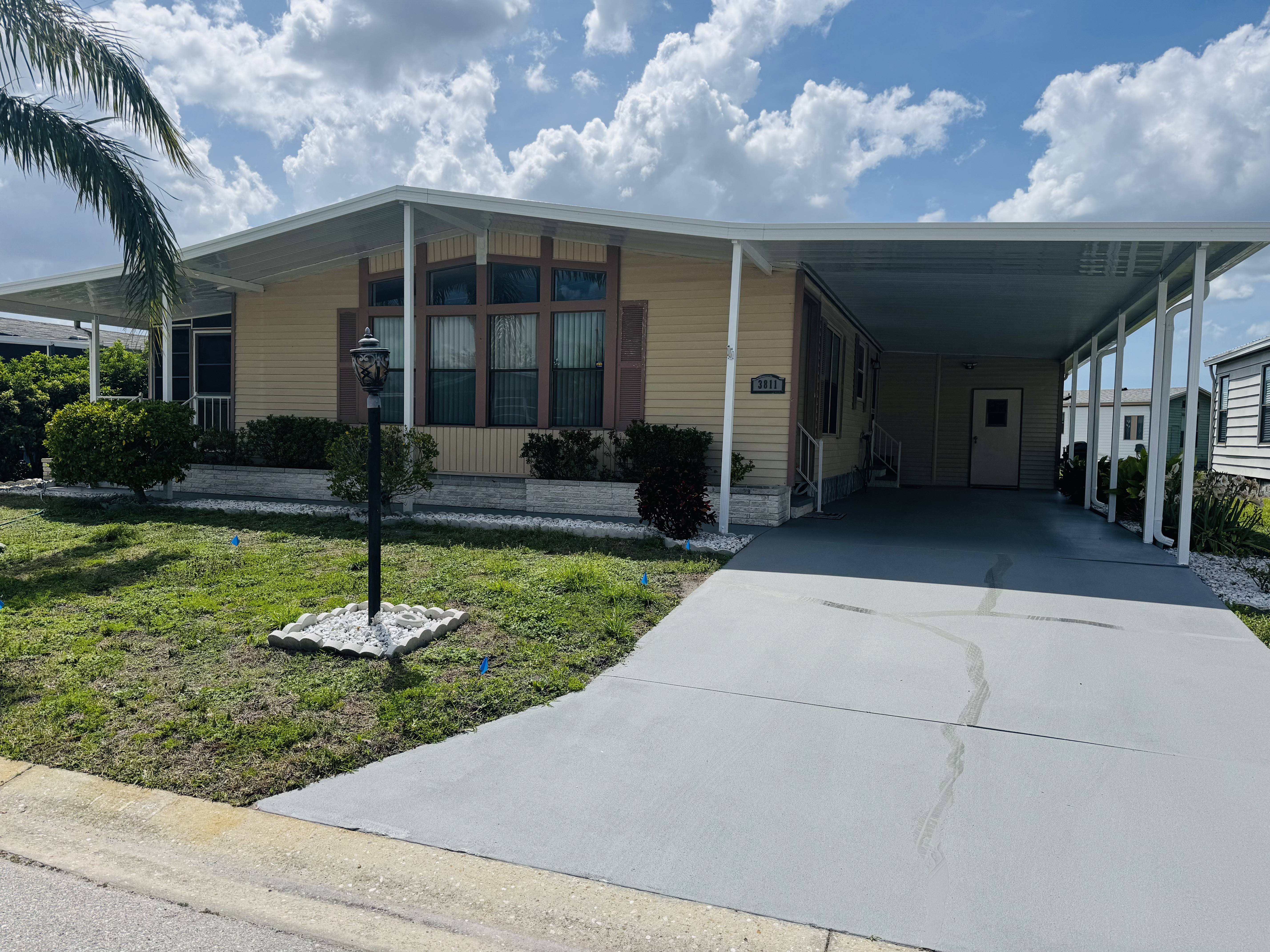 3811 Buena Vista Drive South, Ellenton, Florida 34222, 2 Bedrooms Bedrooms, ,2 BathroomsBathrooms,55-Plus Mobile Home,For Sale,Buena Vista Drive South,3601