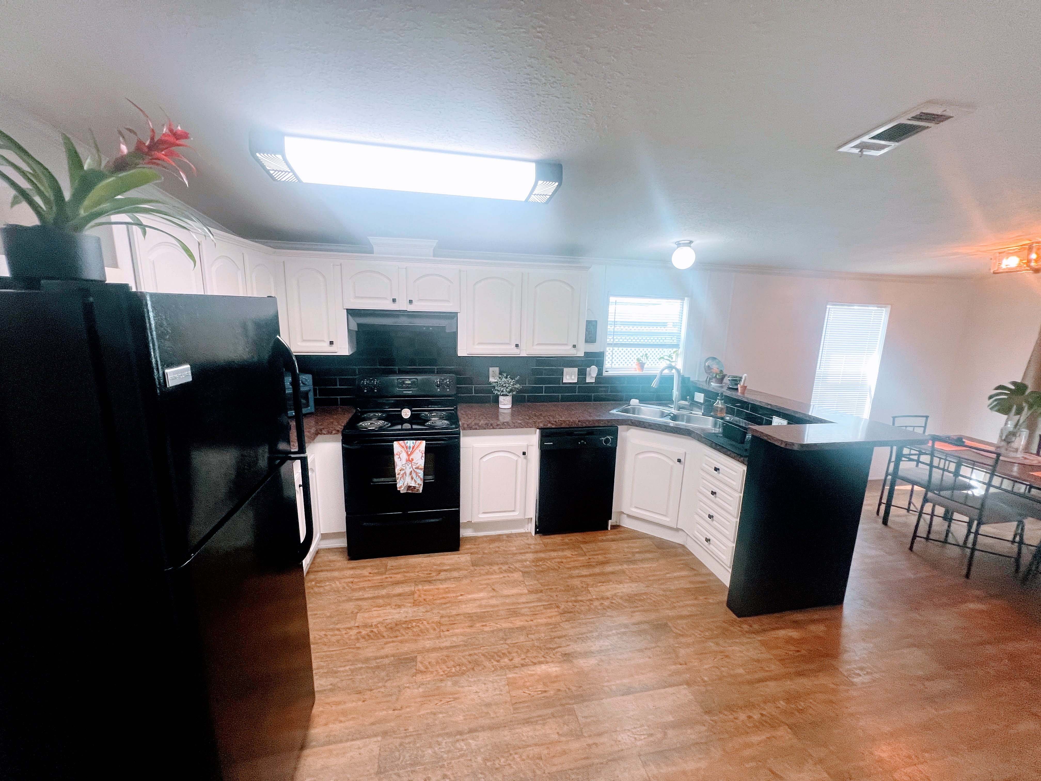 11522 Donna Drive, Lot 216, Tampa, Florida 33637, 4 Bedrooms Bedrooms, ,2 BathroomsBathrooms,All - Age Mobile Home,For Sale,Donna Drive, Lot 216,3608