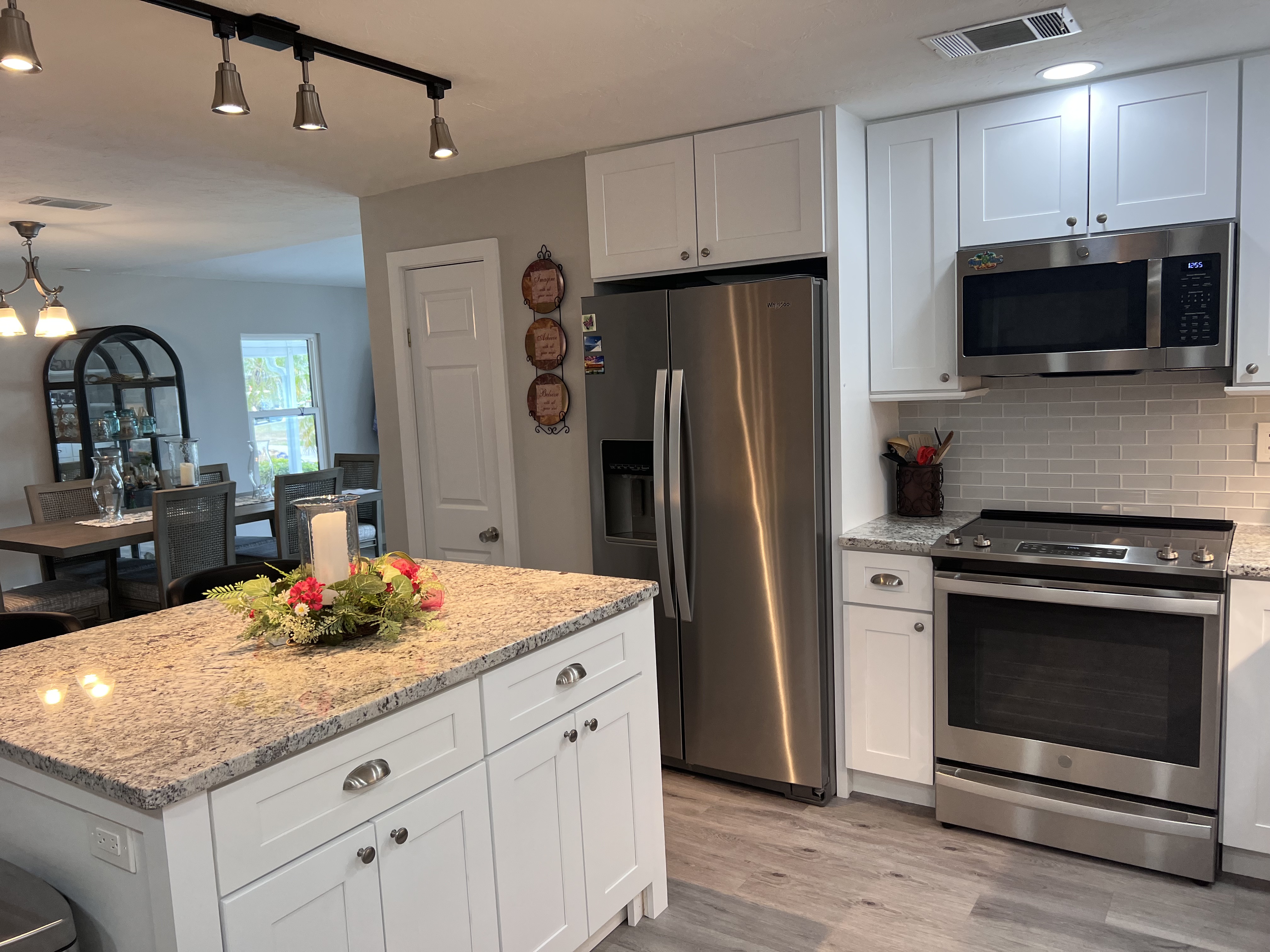 6274 Chalgrove Circle, Lot 284, Sarasota, Florida 34241, 2 Bedrooms Bedrooms, ,2 BathroomsBathrooms,55-Plus Mobile Home,For Sale,Chalgrove Circle, Lot 284,3610