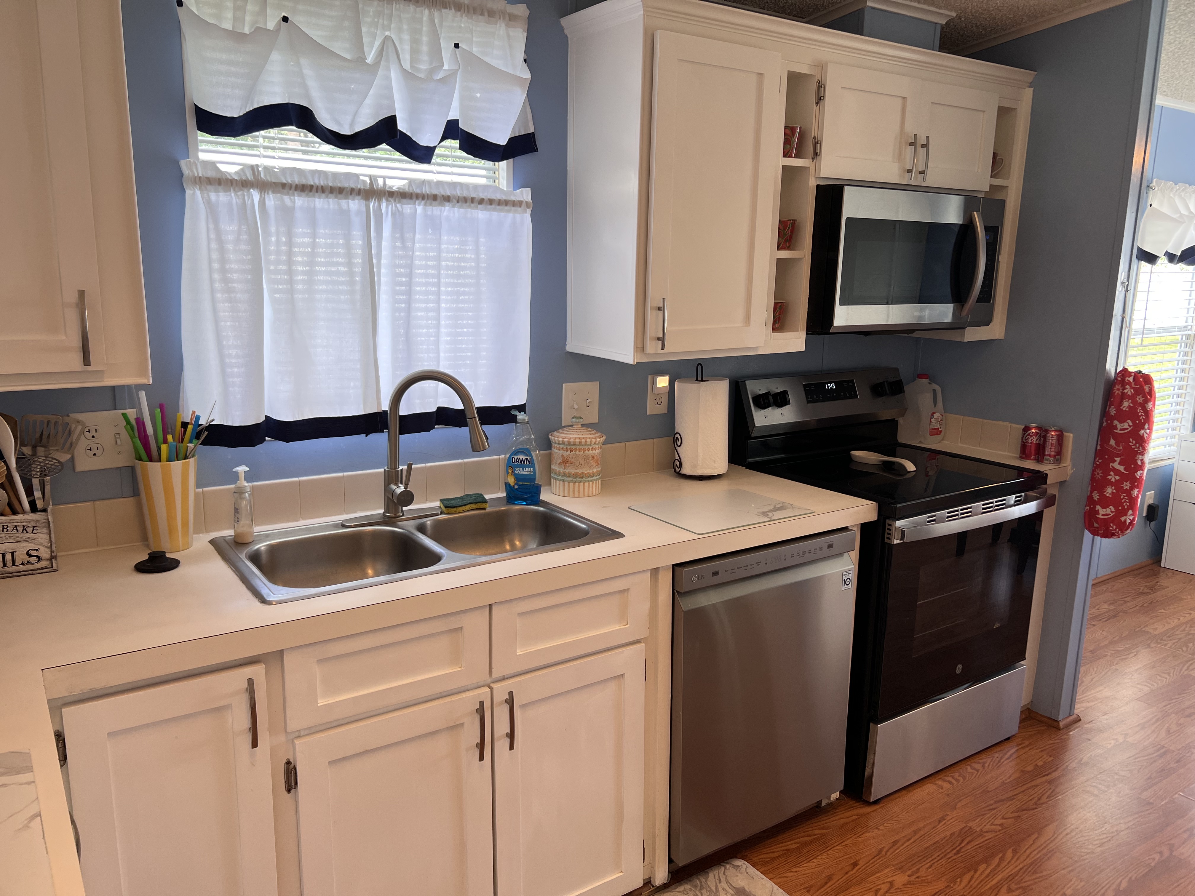 5383 Wellfleet Drive South, Sarasota, Florida 34241, 3 Bedrooms Bedrooms, ,2 BathroomsBathrooms,55-Plus Mobile Home,For Sale,Wellfleet Drive South,3614