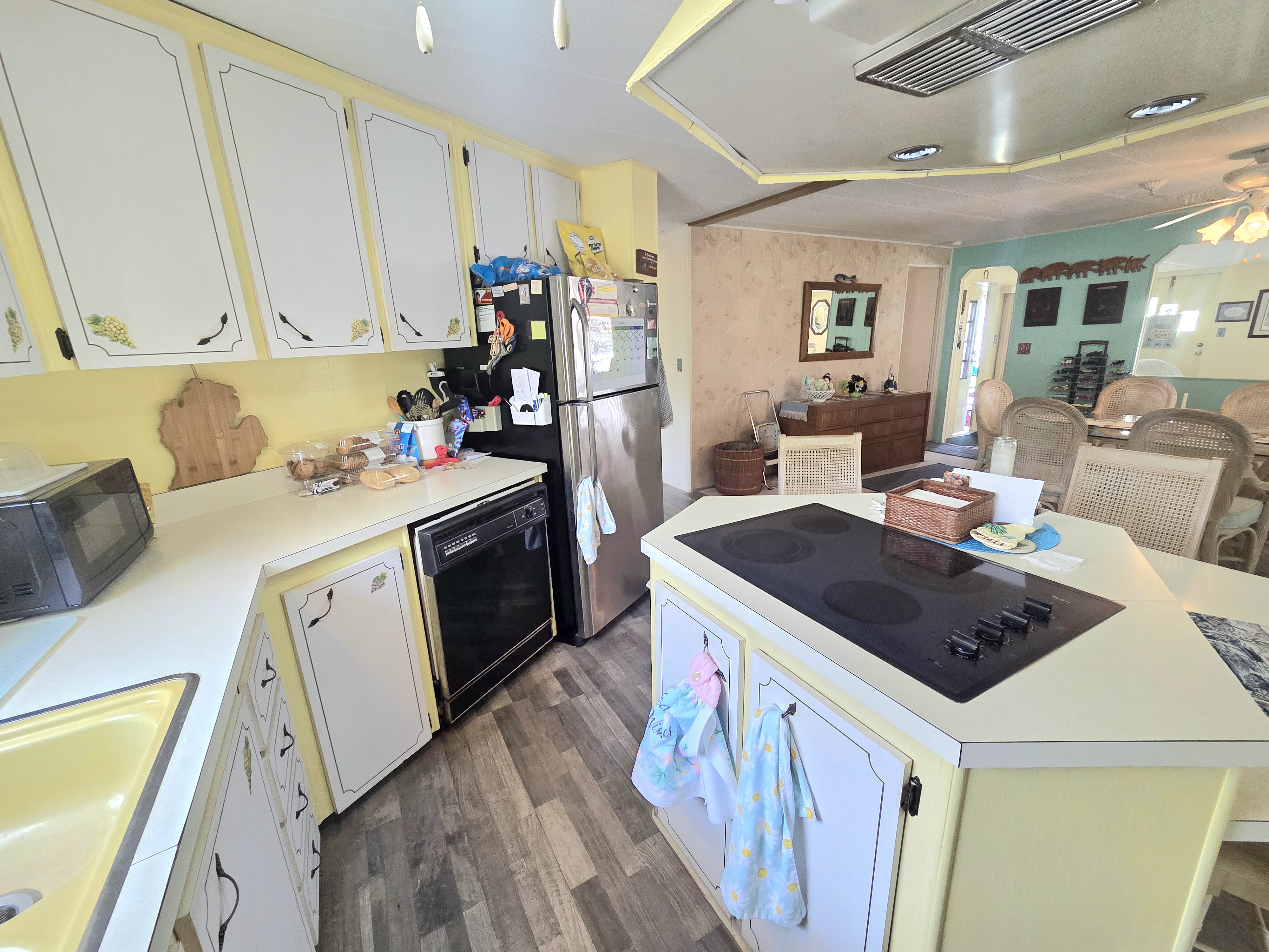 6505 US Hwy 301 N, Lot B1A, Ellenton, Florida 34222, 2 Bedrooms Bedrooms, ,2 BathroomsBathrooms,55-Plus Mobile Home,For Sale,US Hwy 301 N, Lot B1A,3617