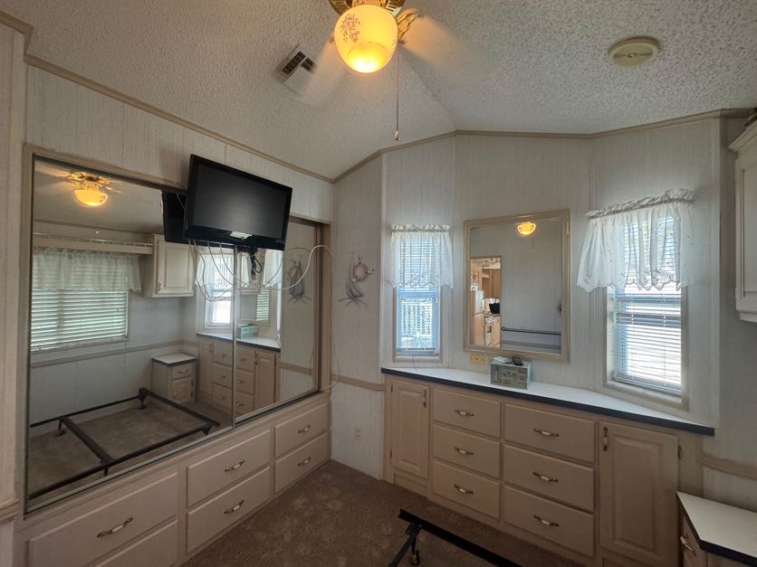 6633 53rd Avenue East, Lot C43, Bradenton, Florida 34203, 2 Bedrooms Bedrooms, ,1 BathroomBathrooms,55-Plus Mobile Home,For Sale,53rd Avenue East, Lot C43,3618