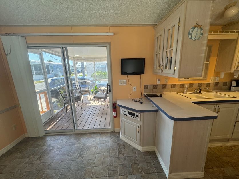 6633 53rd Avenue East, Lot C43, Bradenton, Florida 34203, 2 Bedrooms Bedrooms, ,1 BathroomBathrooms,55-Plus Mobile Home,For Sale,53rd Avenue East, Lot C43,3618