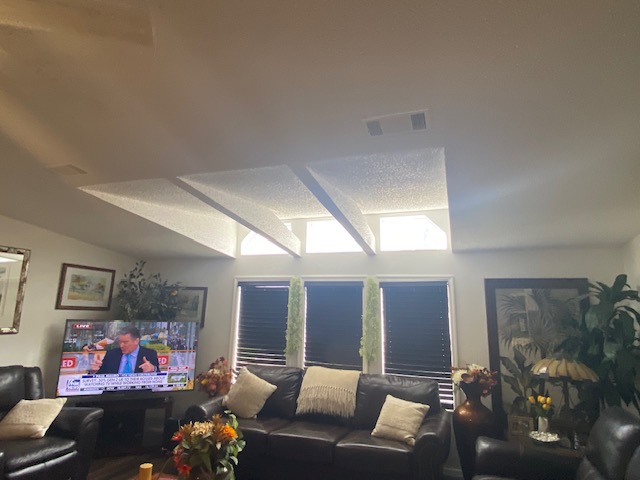 4324 Dirkshire Loop, Lakeland, Florida 33801, 3 Bedrooms Bedrooms, ,2 BathroomsBathrooms,55-Plus Mobile Home,For Sale,Dirkshire Loop,3619