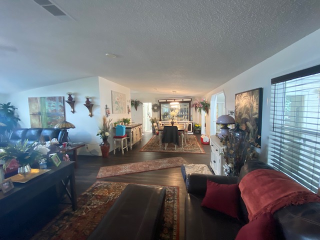 4324 Dirkshire Loop, Lakeland, Florida 33801, 3 Bedrooms Bedrooms, ,2 BathroomsBathrooms,55-Plus Mobile Home,For Sale,Dirkshire Loop,3619