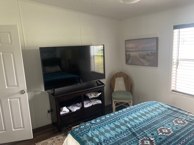 4324 Dirkshire Loop, Lakeland, Florida 33801, 3 Bedrooms Bedrooms, ,2 BathroomsBathrooms,55-Plus Mobile Home,For Sale,Dirkshire Loop,3619