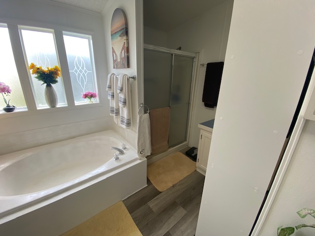 4324 Dirkshire Loop, Lakeland, Florida 33801, 3 Bedrooms Bedrooms, ,2 BathroomsBathrooms,55-Plus Mobile Home,For Sale,Dirkshire Loop,3619