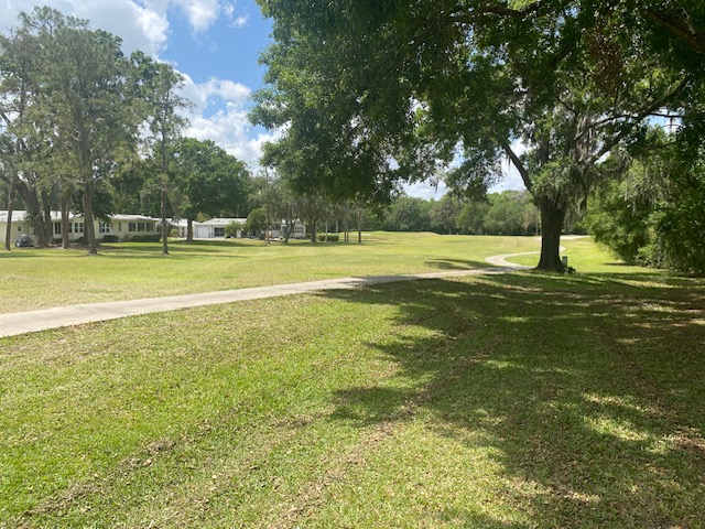 4324 Dirkshire Loop, Lakeland, Florida 33801, 3 Bedrooms Bedrooms, ,2 BathroomsBathrooms,55-Plus Mobile Home,For Sale,Dirkshire Loop,3619