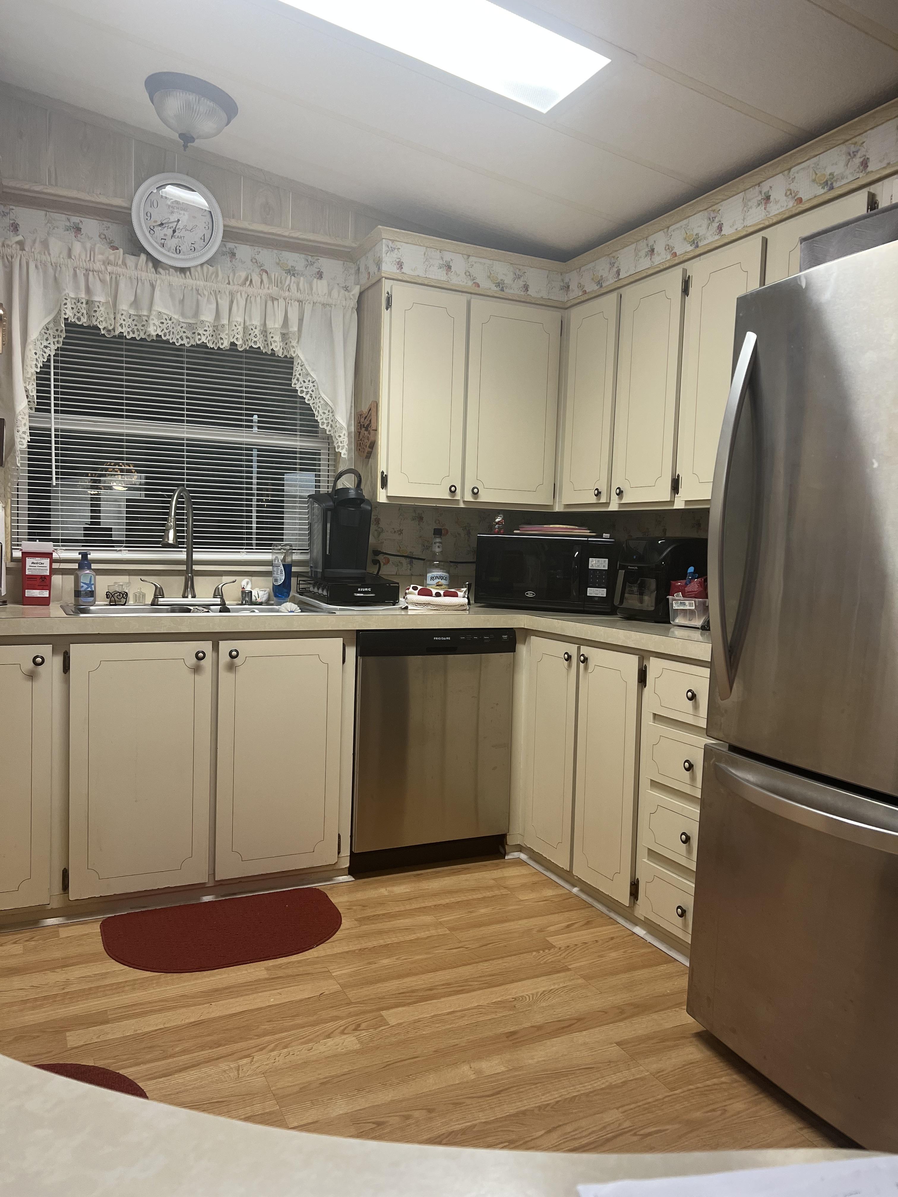 5700 Bayshore Road, Lot 315, Palmetto, Florida 34221, 2 Bedrooms Bedrooms, ,2 BathroomsBathrooms,55-Plus Mobile Home,For Sale,Bayshore Road, Lot 315,3622