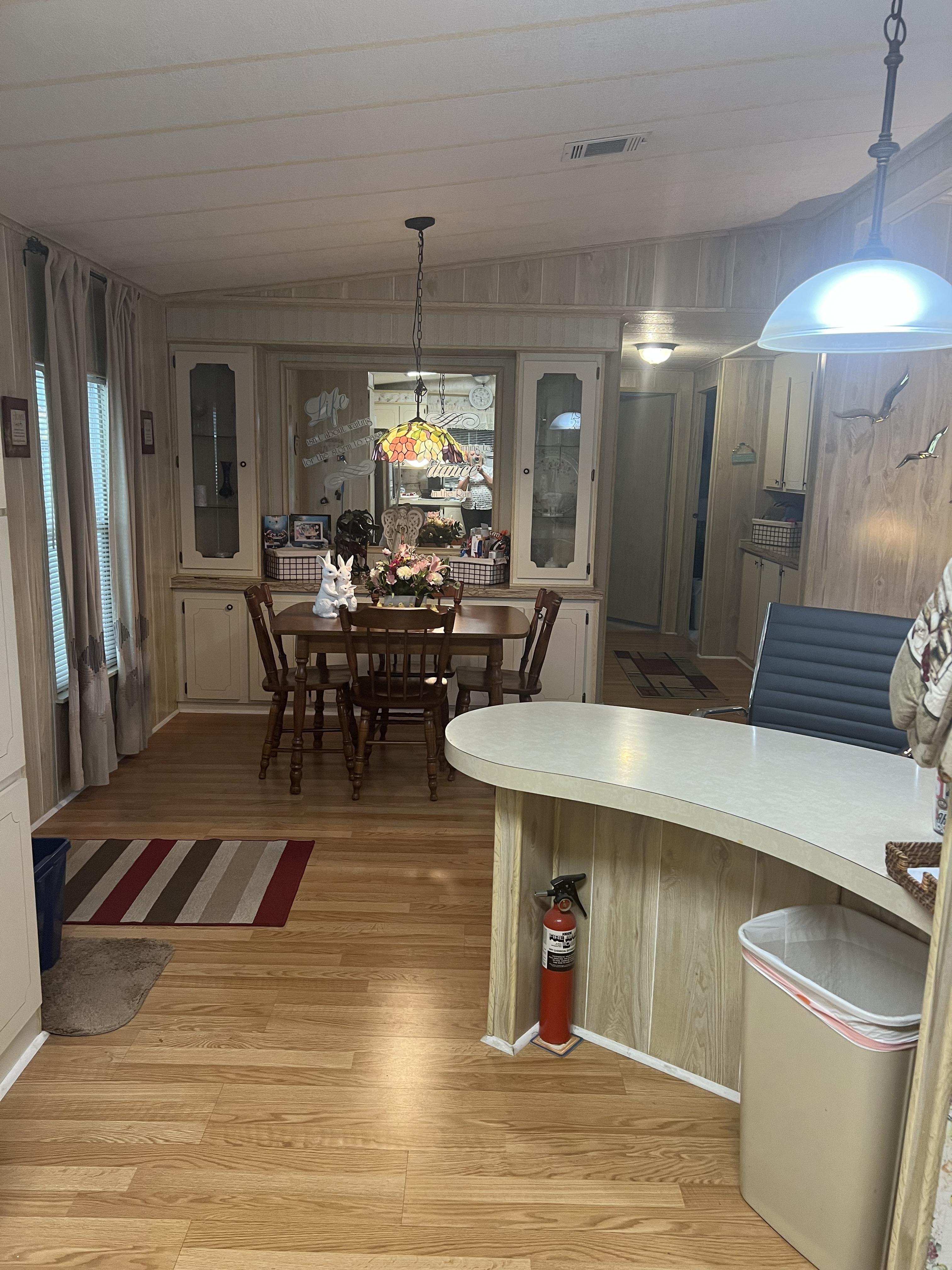 5700 Bayshore Road, Lot 315, Palmetto, Florida 34221, 2 Bedrooms Bedrooms, ,2 BathroomsBathrooms,55-Plus Mobile Home,For Sale,Bayshore Road, Lot 315,3622