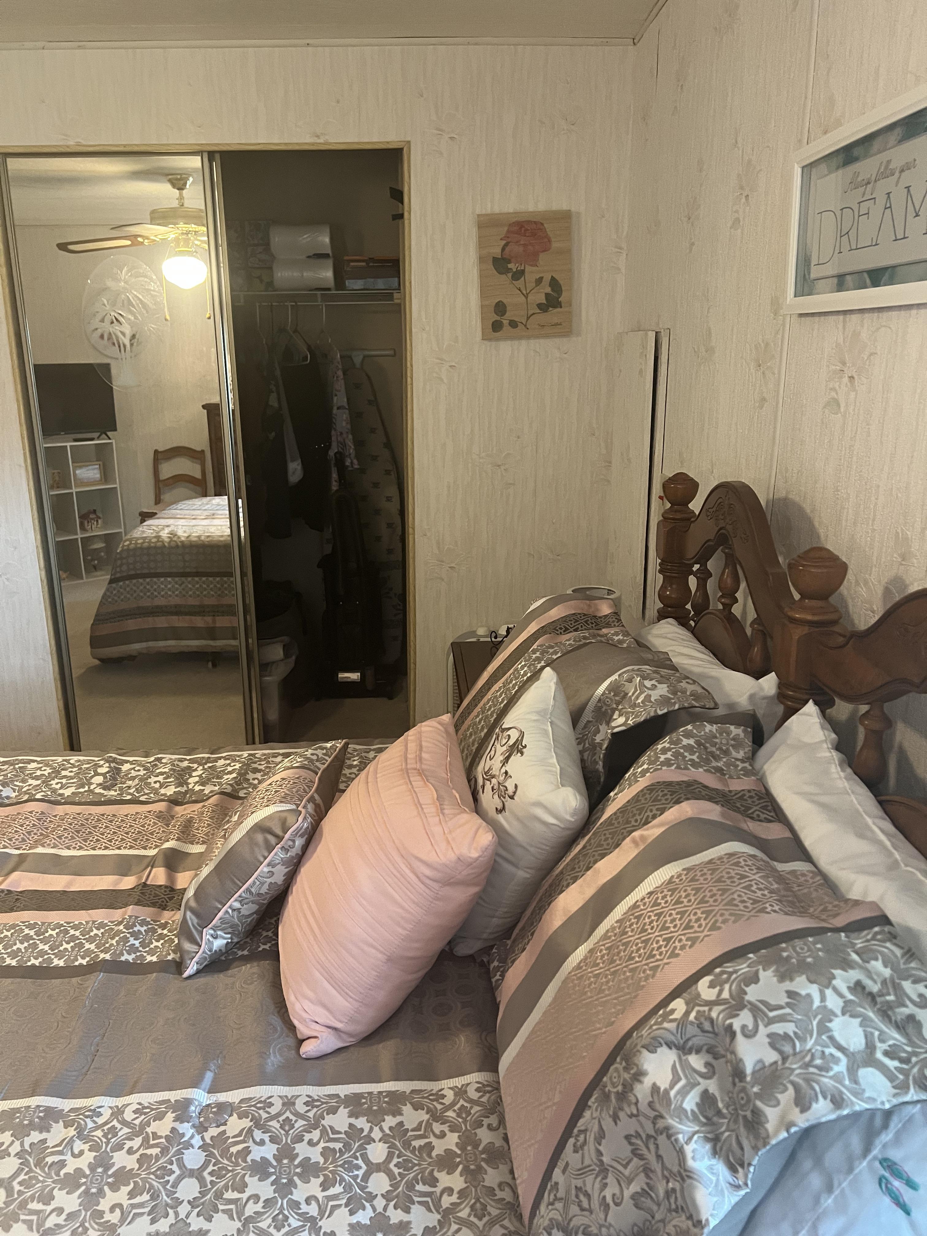 5700 Bayshore Road, Lot 315, Palmetto, Florida 34221, 2 Bedrooms Bedrooms, ,2 BathroomsBathrooms,55-Plus Mobile Home,For Sale,Bayshore Road, Lot 315,3622