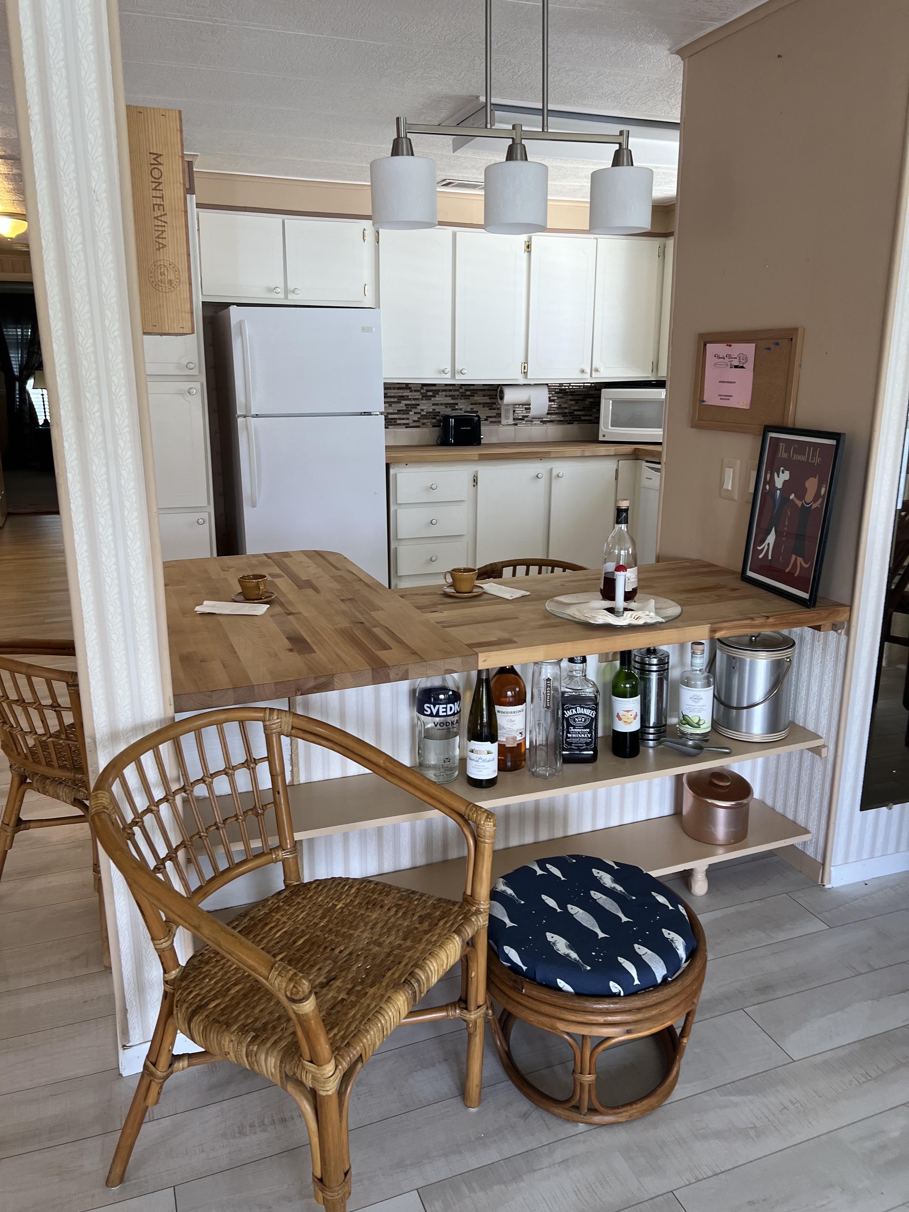 5700 Bayshore Road, Lot 709, Palmetto, Florida 34221, 2 Bedrooms Bedrooms, ,2 BathroomsBathrooms,55-Plus Mobile Home,For Sale,Bayshore Road, Lot 709,3623