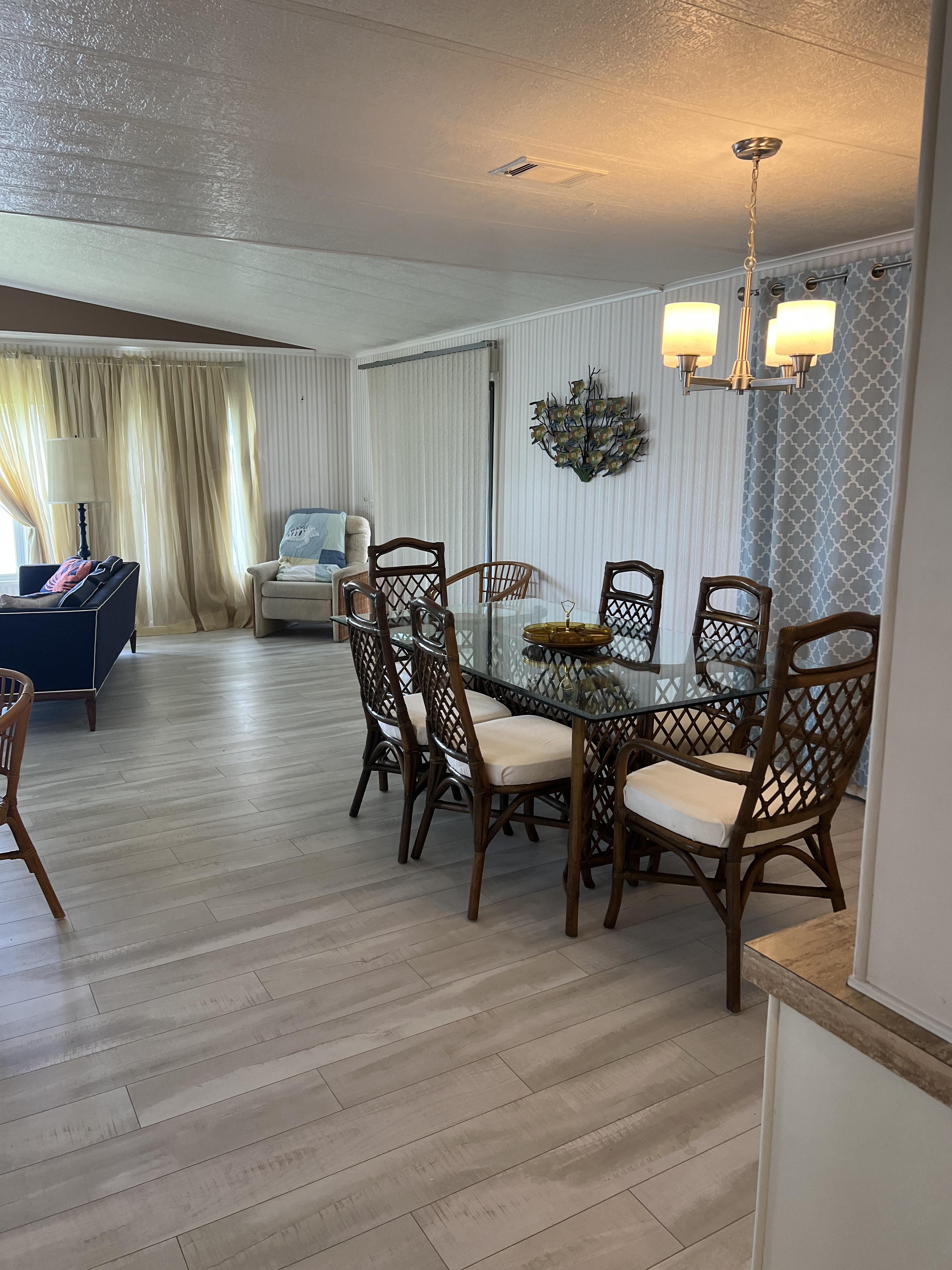 5700 Bayshore Road, Lot 709, Palmetto, Florida 34221, 2 Bedrooms Bedrooms, ,2 BathroomsBathrooms,55-Plus Mobile Home,For Sale,Bayshore Road, Lot 709,3623