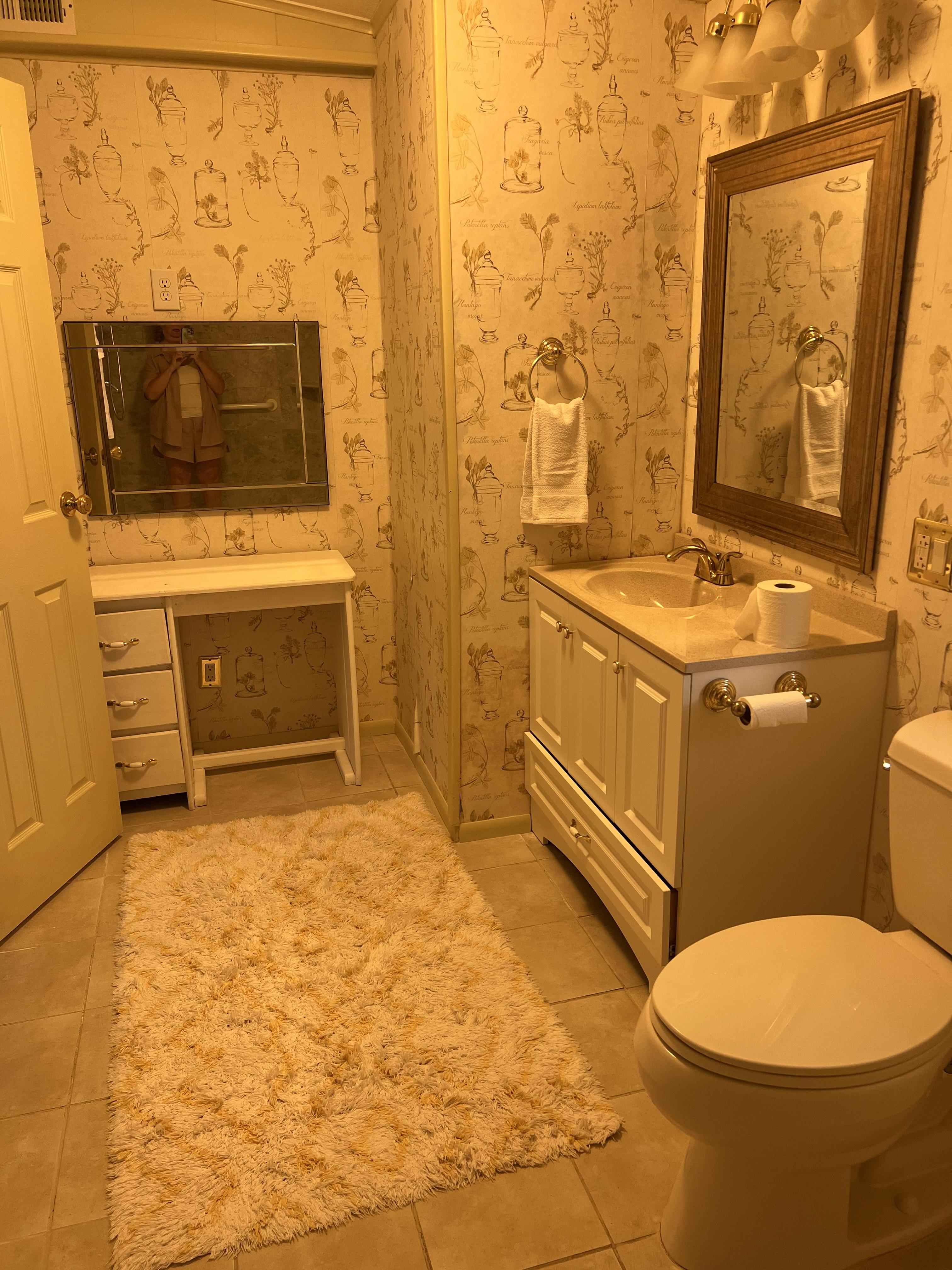 5700 Bayshore Road, Lot 709, Palmetto, Florida 34221, 2 Bedrooms Bedrooms, ,2 BathroomsBathrooms,55-Plus Mobile Home,For Sale,Bayshore Road, Lot 709,3623