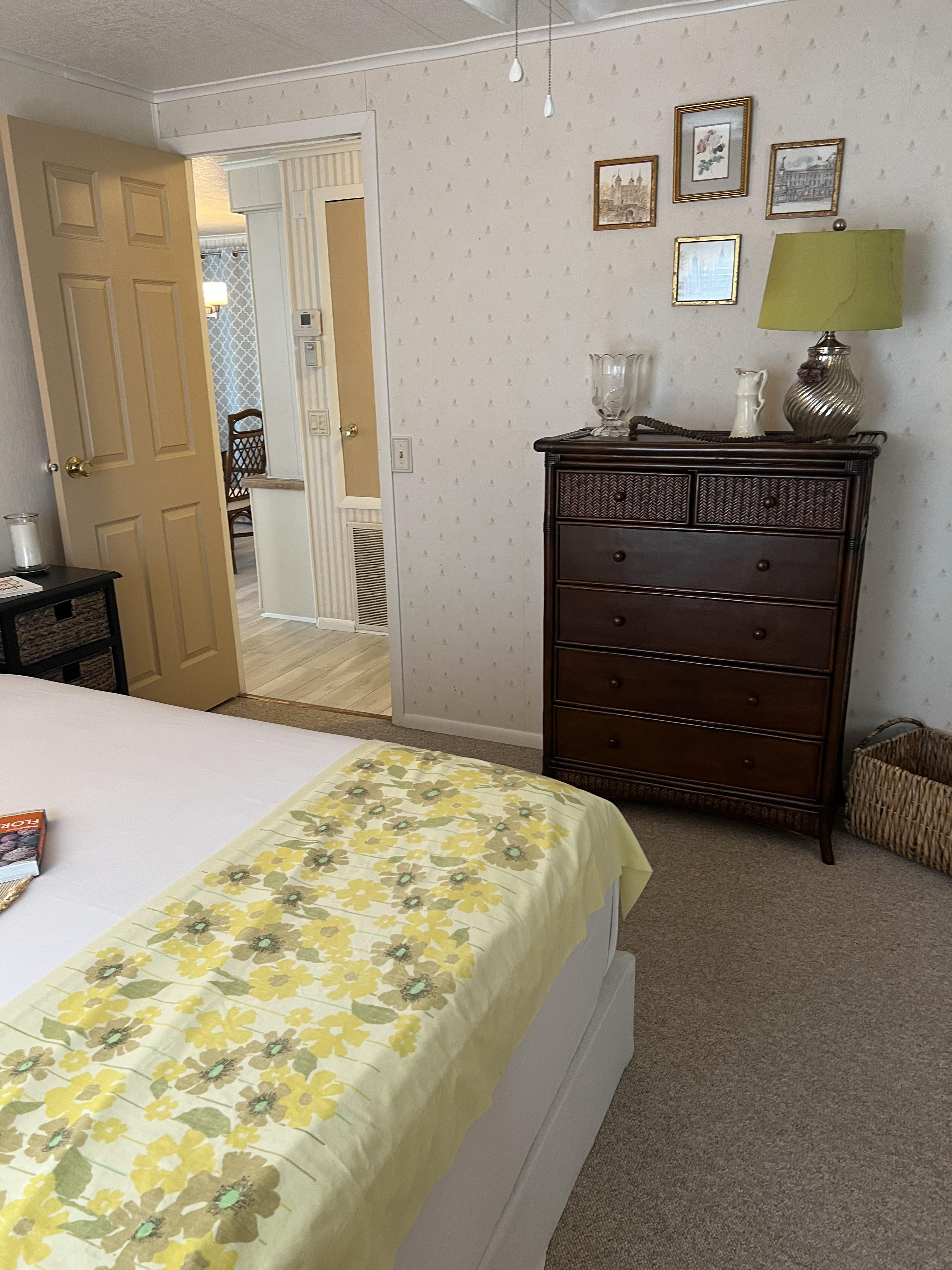 5700 Bayshore Road, Lot 709, Palmetto, Florida 34221, 2 Bedrooms Bedrooms, ,2 BathroomsBathrooms,55-Plus Mobile Home,For Sale,Bayshore Road, Lot 709,3623