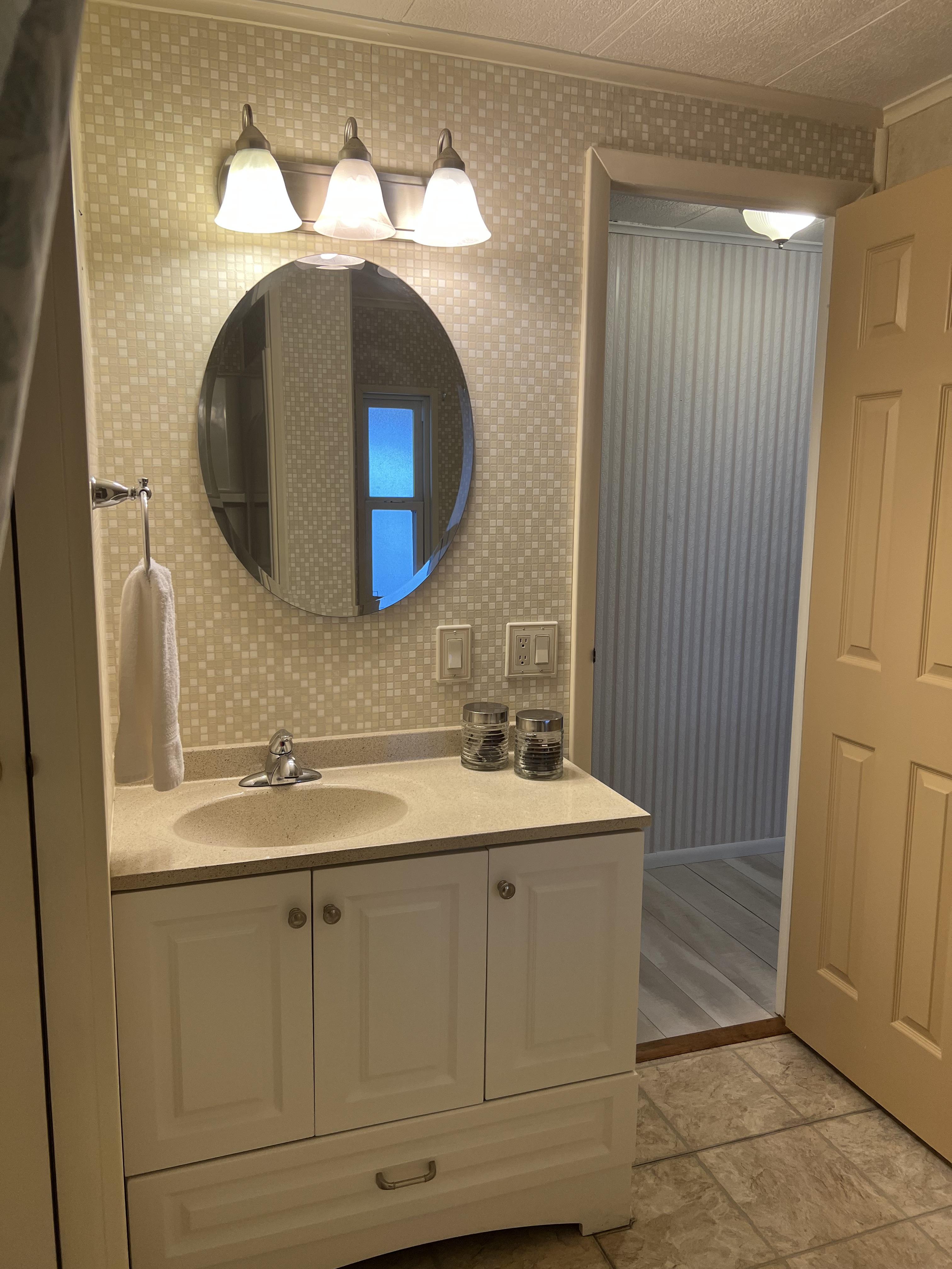 5700 Bayshore Road, Lot 709, Palmetto, Florida 34221, 2 Bedrooms Bedrooms, ,2 BathroomsBathrooms,55-Plus Mobile Home,For Sale,Bayshore Road, Lot 709,3623