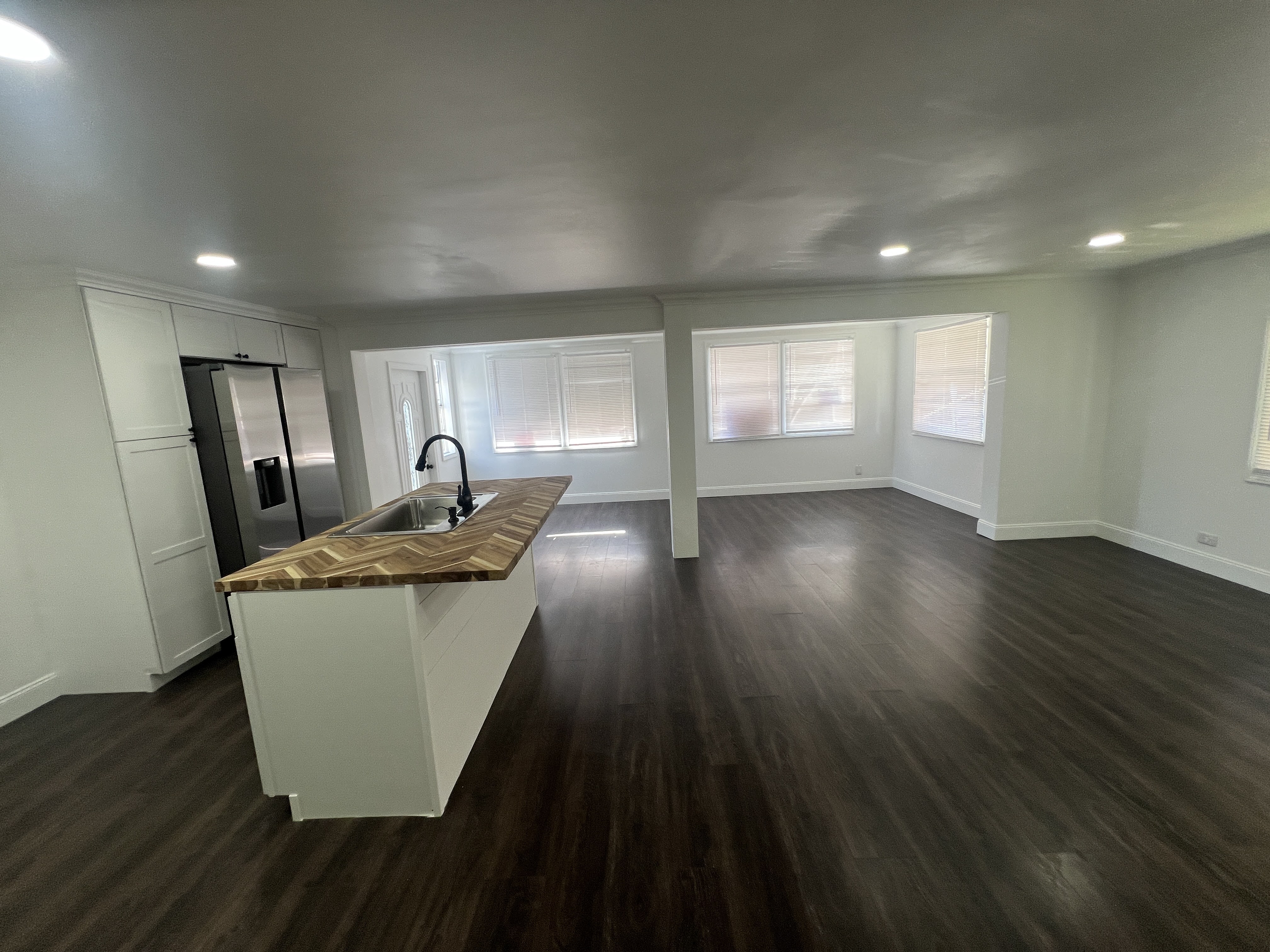 4300 E Bay Drive, Lot 322, Clearwater, Florida 33764, 2 Bedrooms Bedrooms, ,2 BathroomsBathrooms,55-Plus Mobile Home,For Sale,E Bay Drive, Lot 322,3633