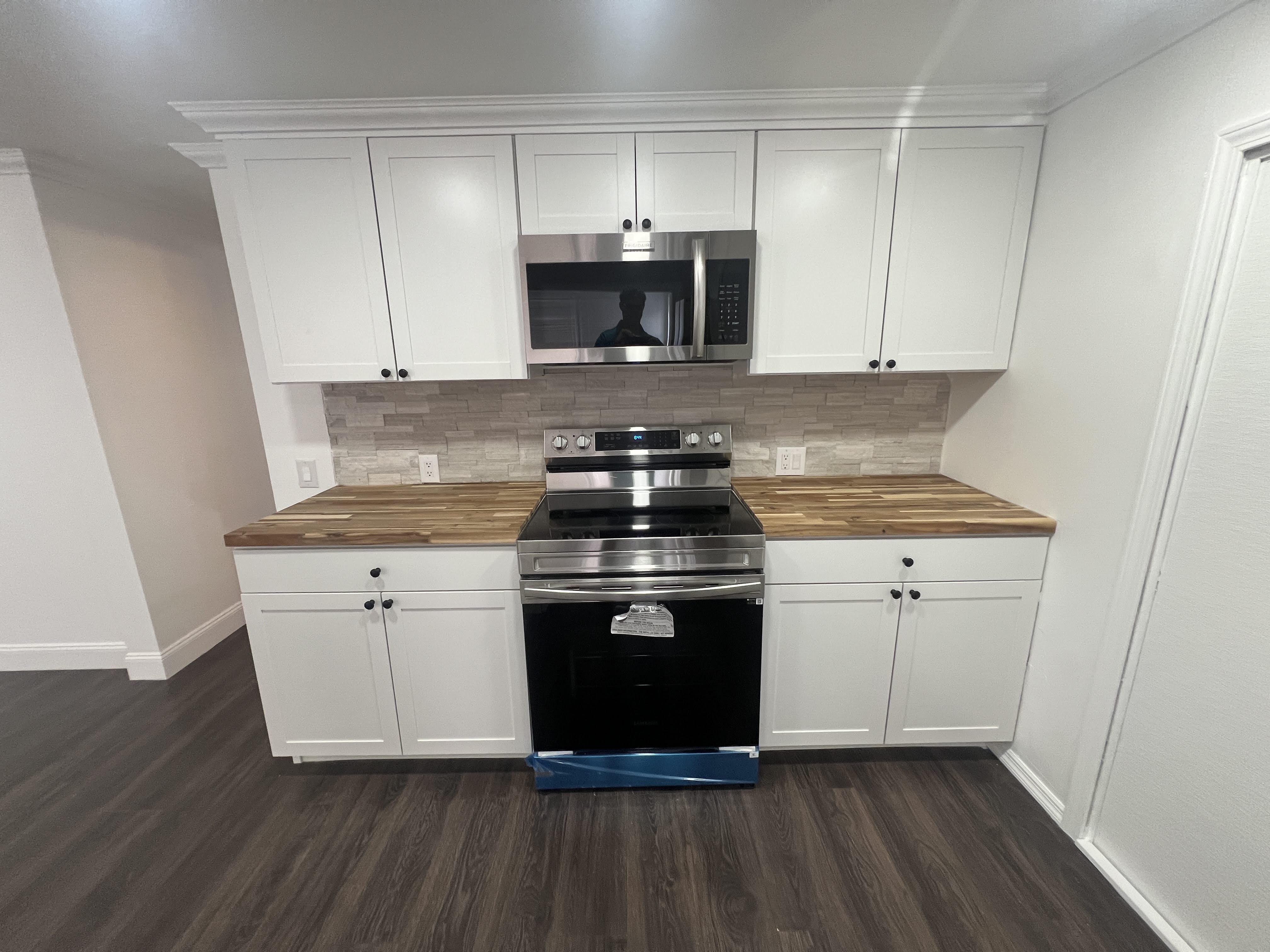 4300 E Bay Drive, Lot 322, Clearwater, Florida 33764, 2 Bedrooms Bedrooms, ,2 BathroomsBathrooms,55-Plus Mobile Home,For Sale,E Bay Drive, Lot 322,3633