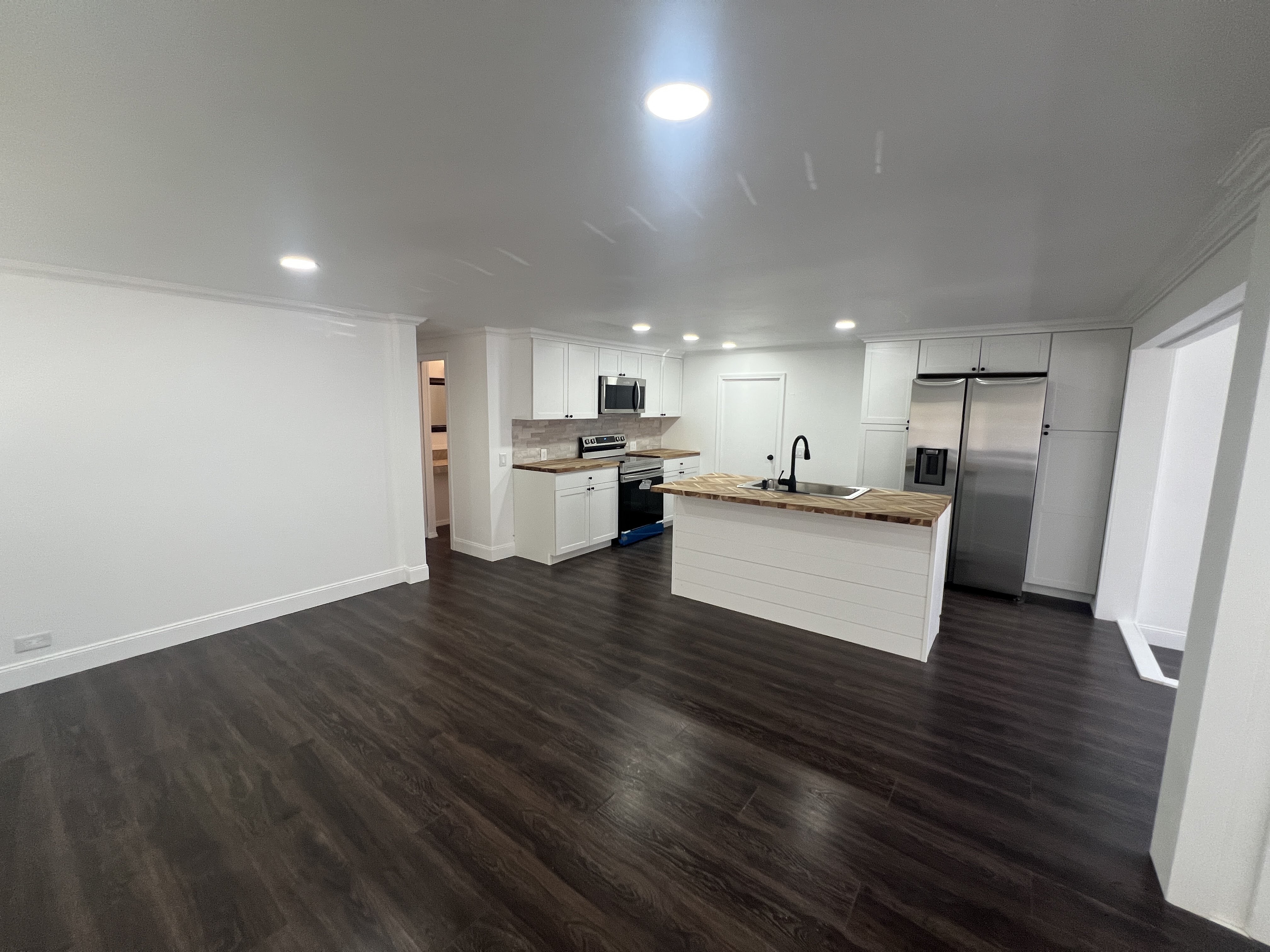 4300 E Bay Drive, Lot 322, Clearwater, Florida 33764, 2 Bedrooms Bedrooms, ,2 BathroomsBathrooms,55-Plus Mobile Home,For Sale,E Bay Drive, Lot 322,3633