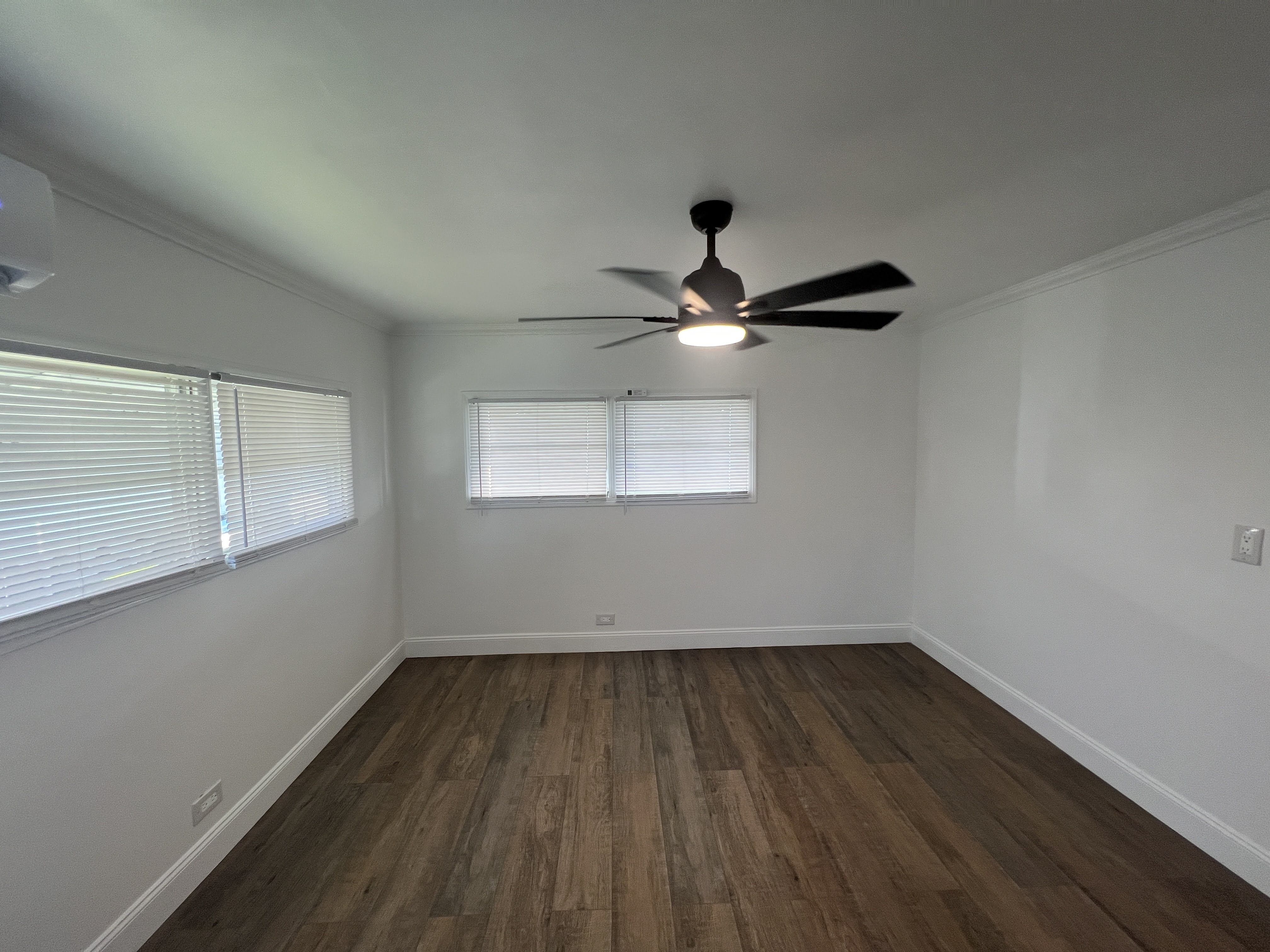 4300 E Bay Drive, Lot 322, Clearwater, Florida 33764, 2 Bedrooms Bedrooms, ,2 BathroomsBathrooms,55-Plus Mobile Home,For Sale,E Bay Drive, Lot 322,3633