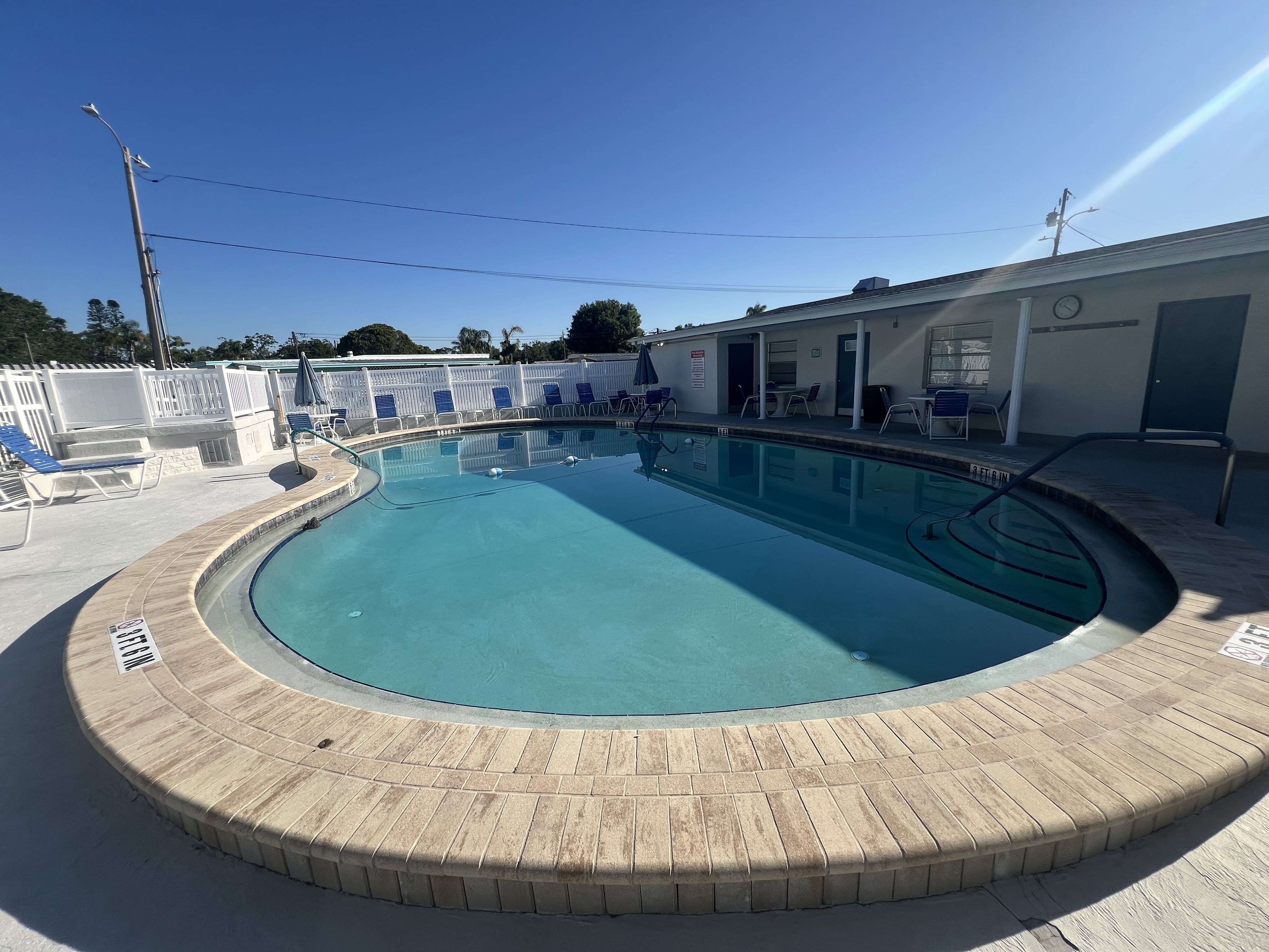 4300 E Bay Drive, Lot 322, Clearwater, Florida 33764, 2 Bedrooms Bedrooms, ,2 BathroomsBathrooms,55-Plus Mobile Home,For Sale,E Bay Drive, Lot 322,3633