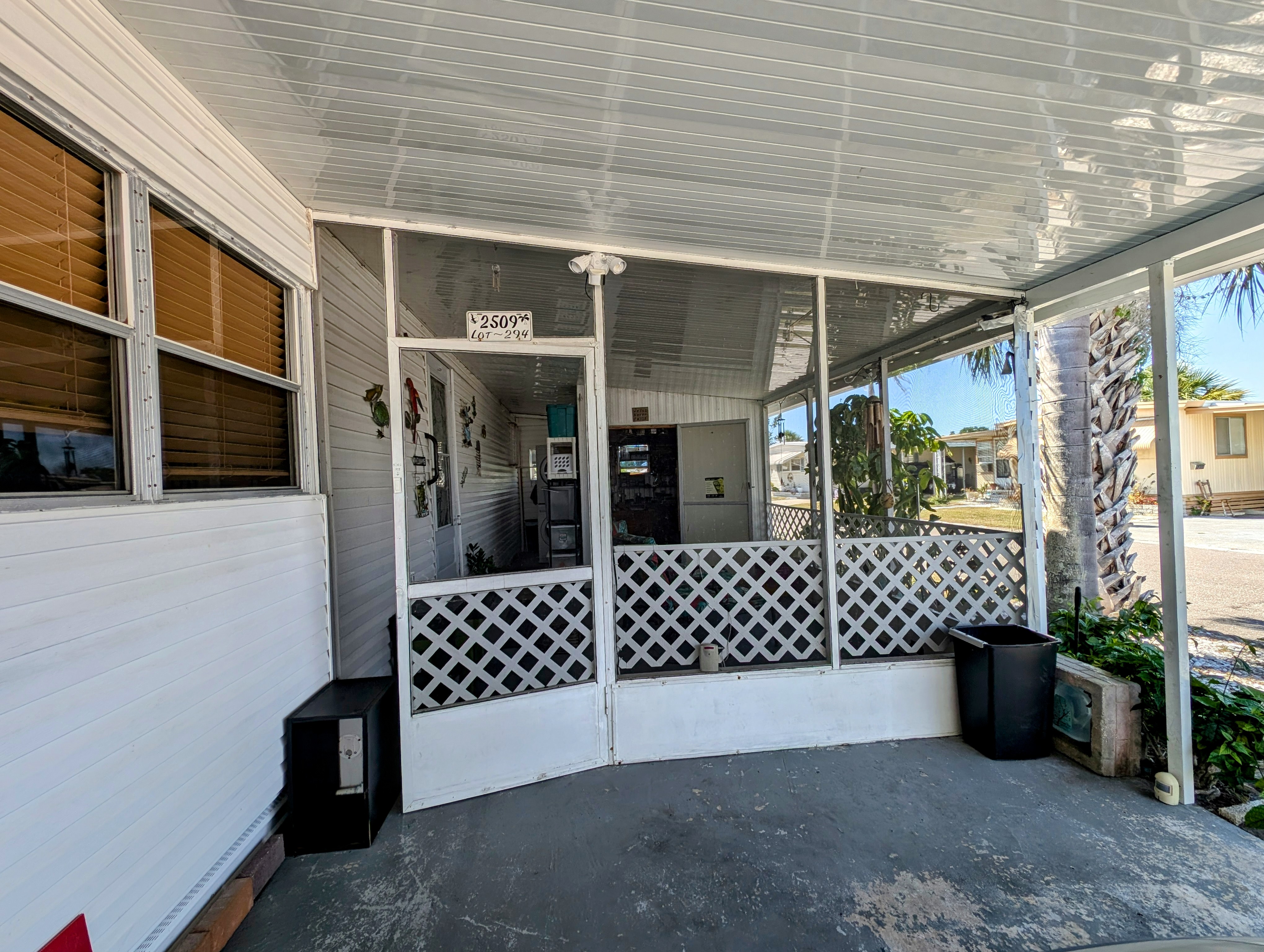 2509 Turtleback Way, Ruskin, Florida 33570, 1 Bedroom Bedrooms, ,1 BathroomBathrooms,55-Plus Mobile Home,For Sale,Turtleback Way,3636