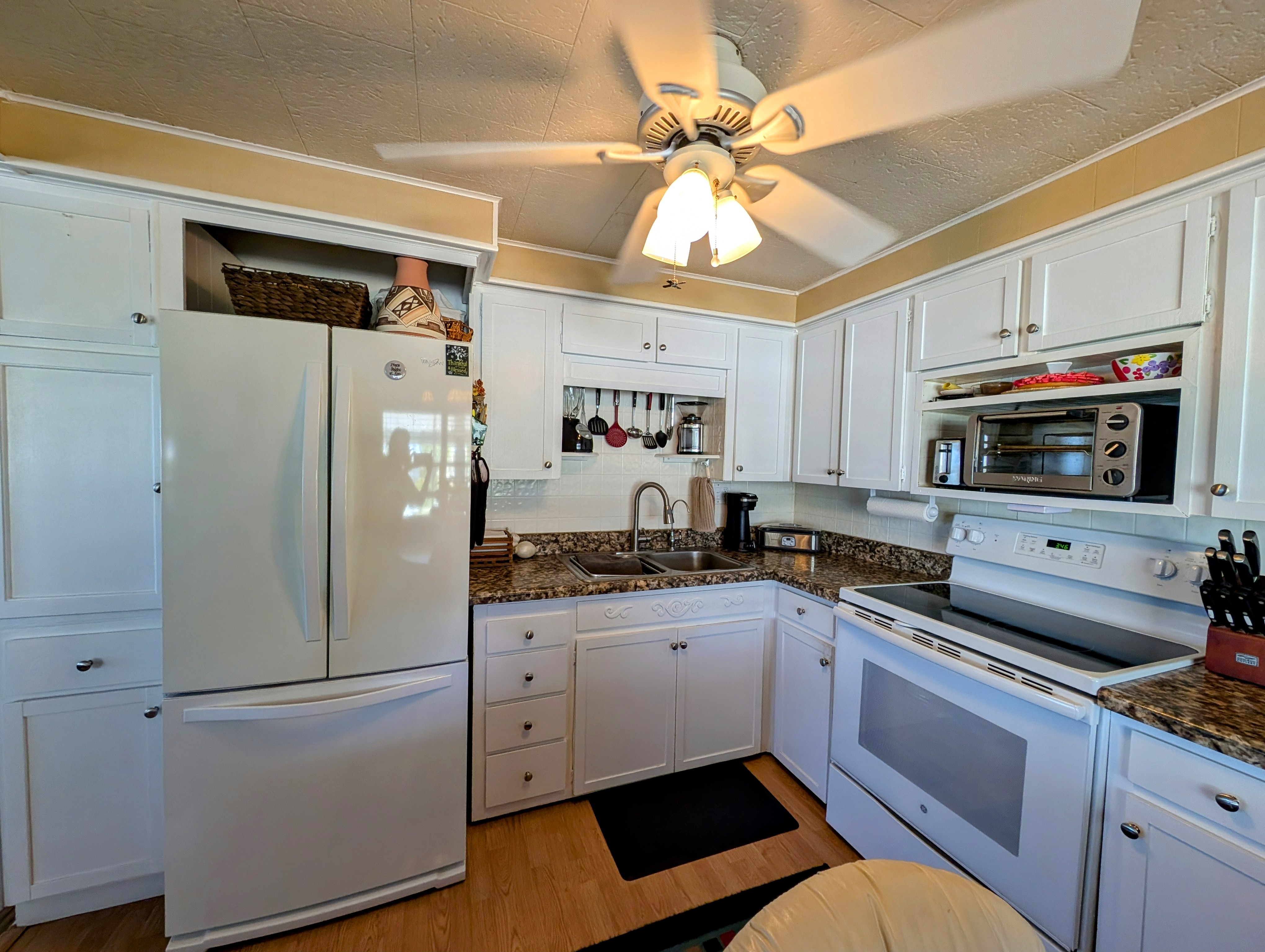 2509 Turtleback Way, Ruskin, Florida 33570, 1 Bedroom Bedrooms, ,1 BathroomBathrooms,55-Plus Mobile Home,For Sale,Turtleback Way,3636