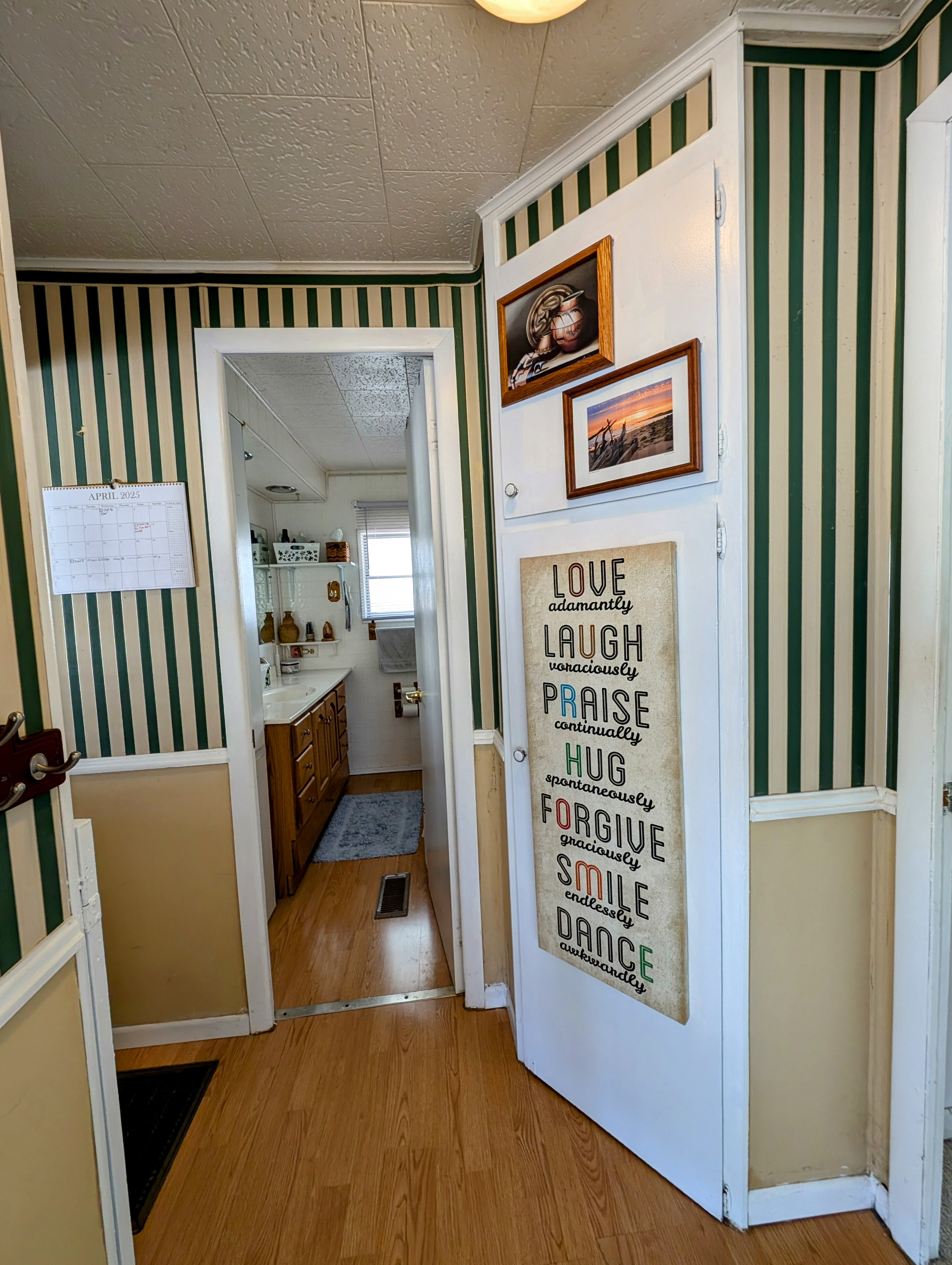 2509 Turtleback Way, Ruskin, Florida 33570, 1 Bedroom Bedrooms, ,1 BathroomBathrooms,55-Plus Mobile Home,For Sale,Turtleback Way,3636